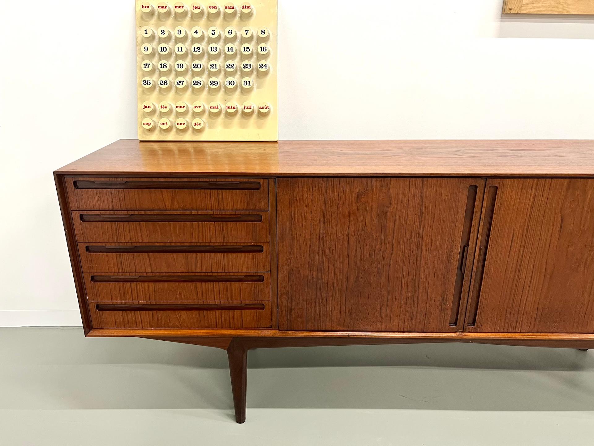 Buffet scandinave des années 70 en vente 5
