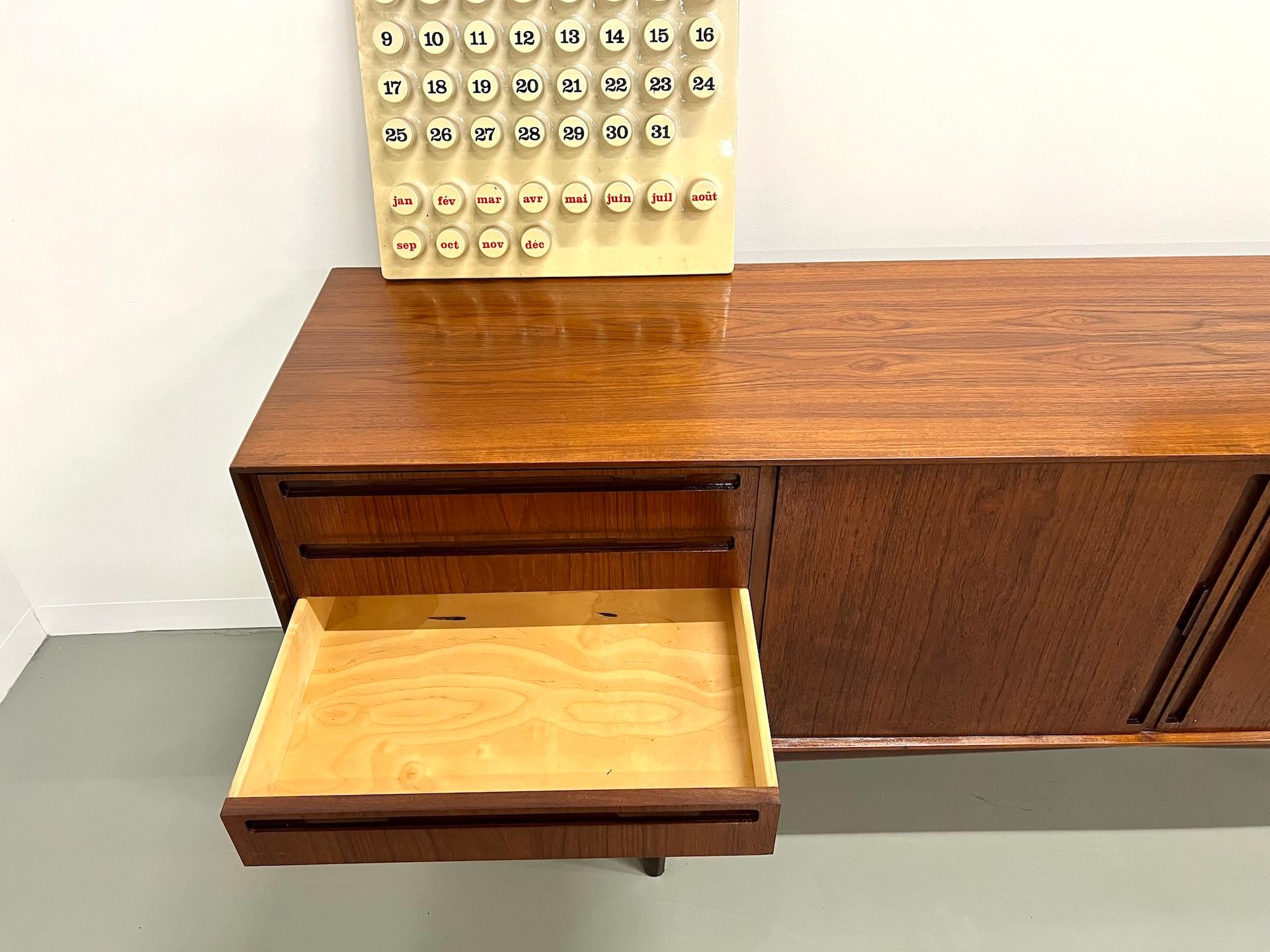Buffet scandinave des années 70 en vente 7