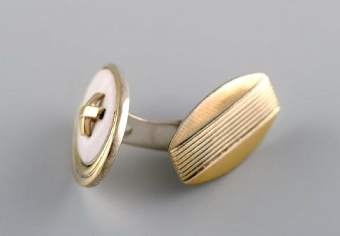 Scandinavian Silversmith, a Pair of Gilded Art Deco Style Cufflinks in Silver  In Good Condition For Sale In bronshoj, DK