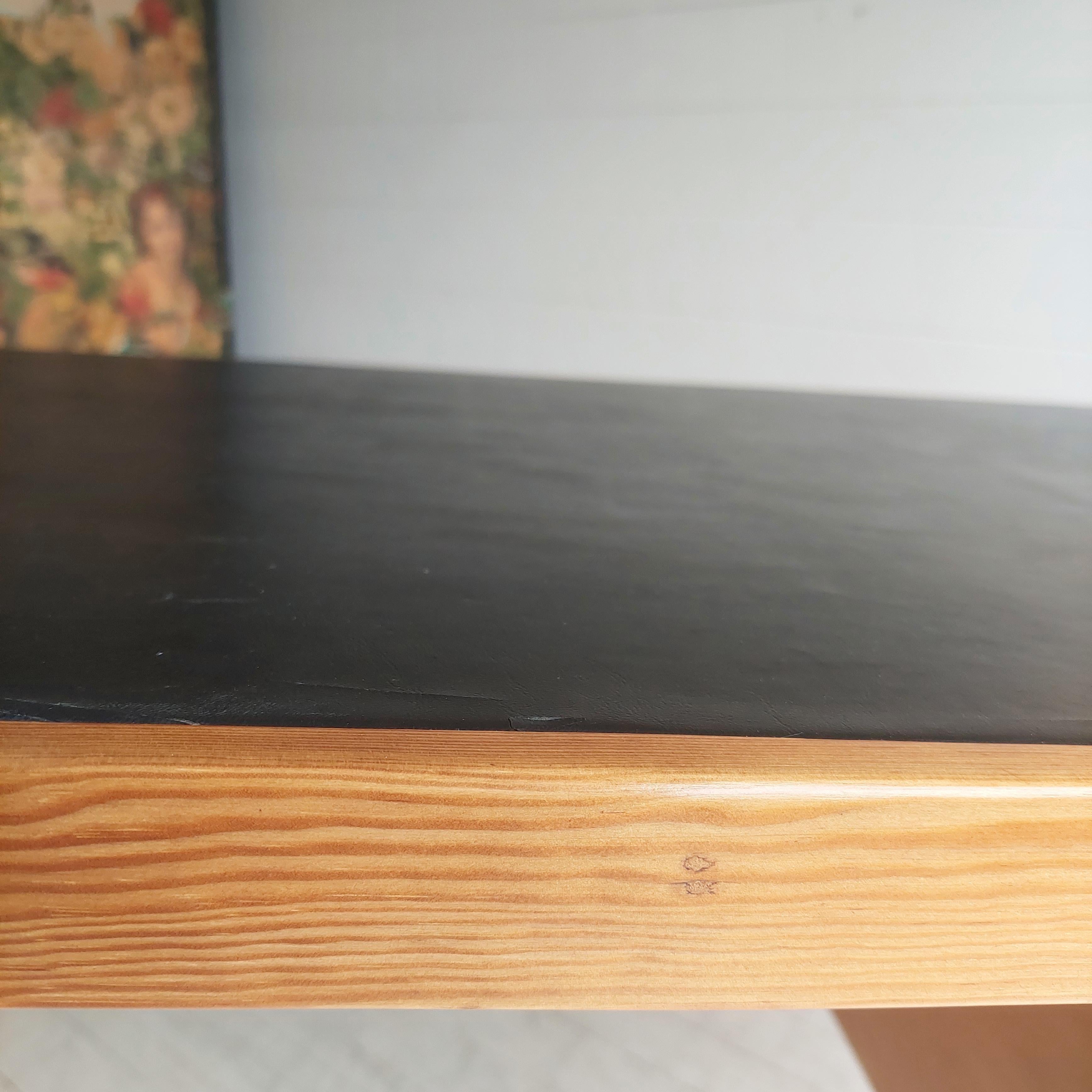Scandinavian Single Pedestal Writing Desk in Pine, Paul McCobb style 60s 3