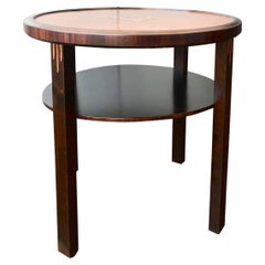 Mesa auxiliar escandinava