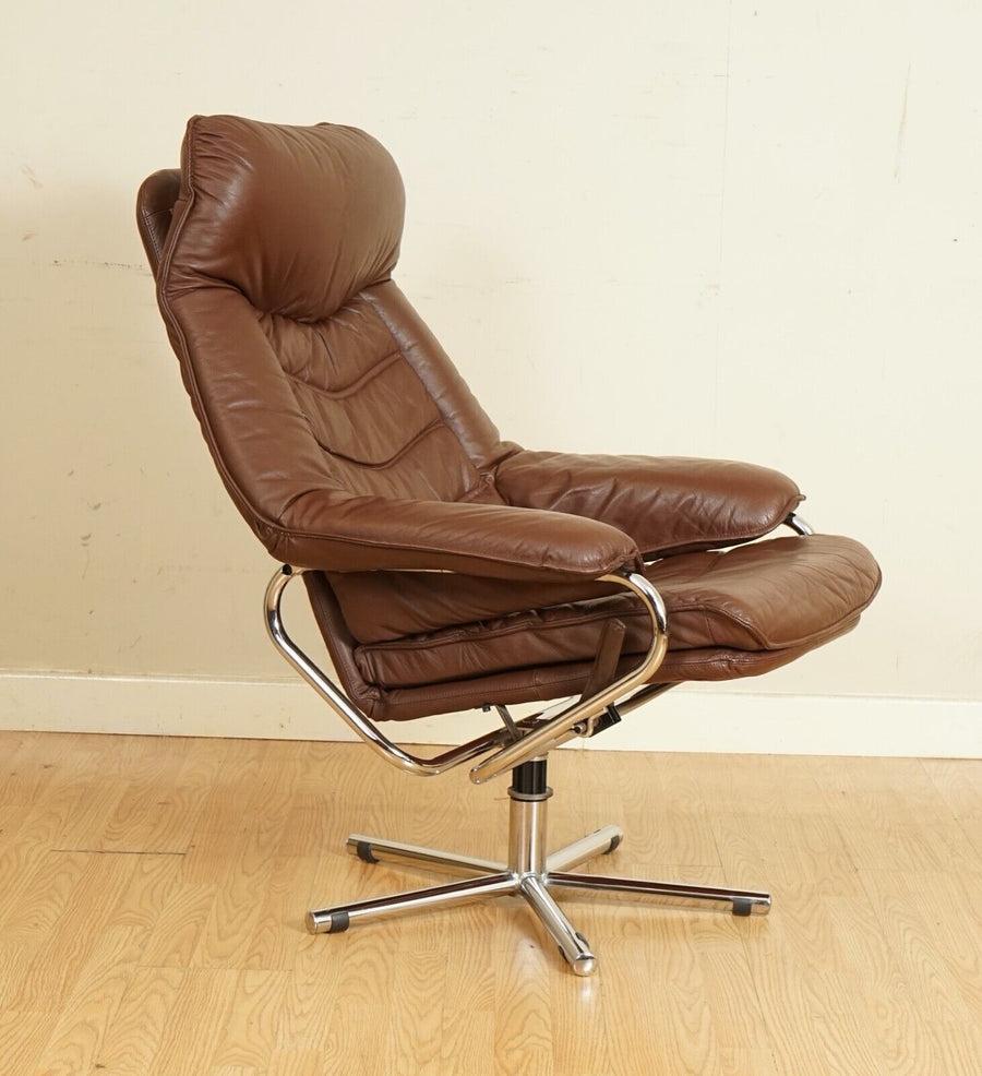 Skandinavischer Skoghaus Industri-Loungesessel und Fußhocker aus braunem Leder (Norwegisch)