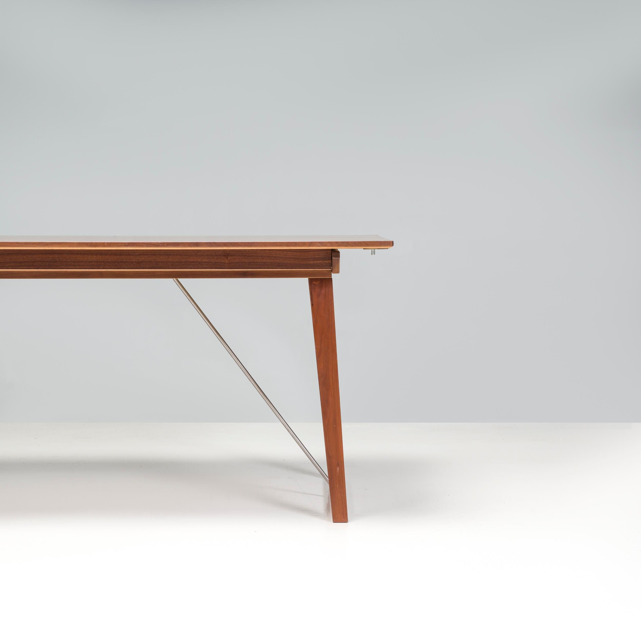 XXIe siècle et contemporain Table de salle à manger scandinave Skovby 38 à rallonge en bois en vente