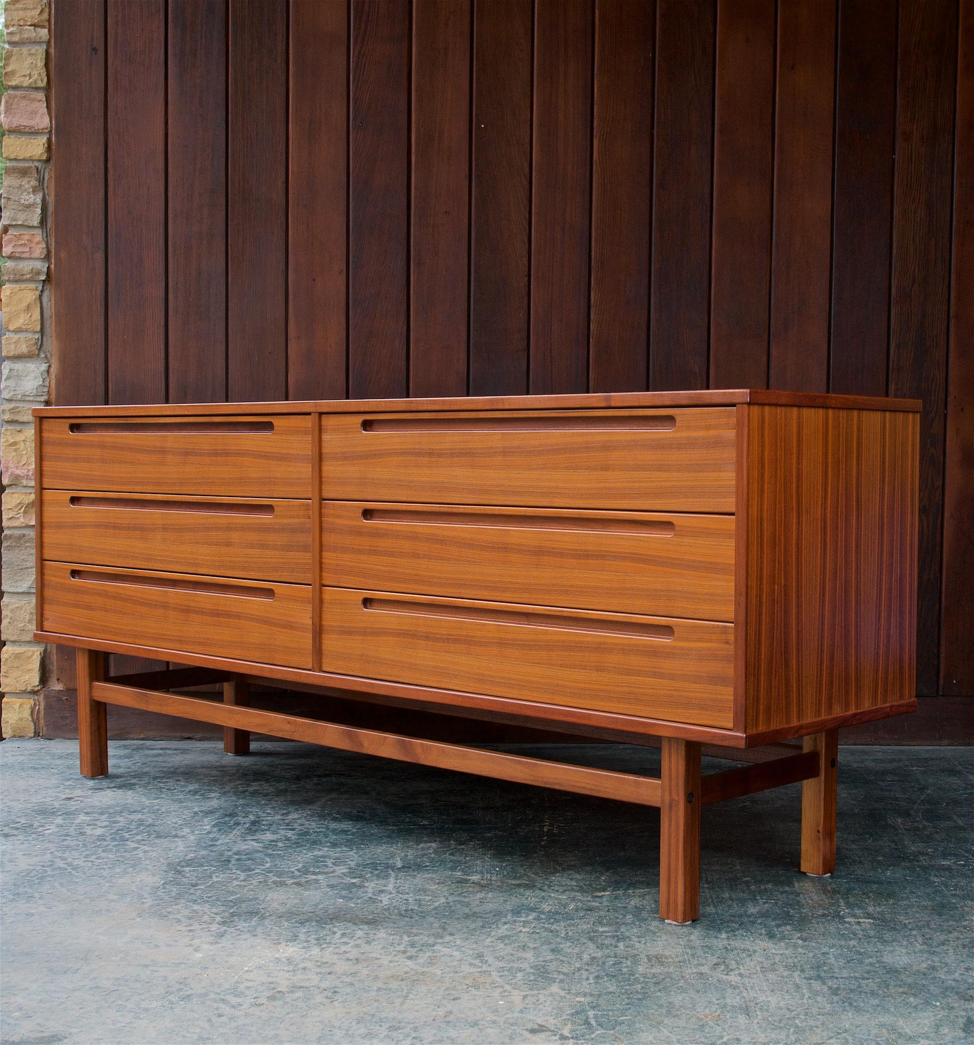 Veneer Scandinavian Sleek Striped Teak Long Dresser Bureau Cabinet Danish Midcentury