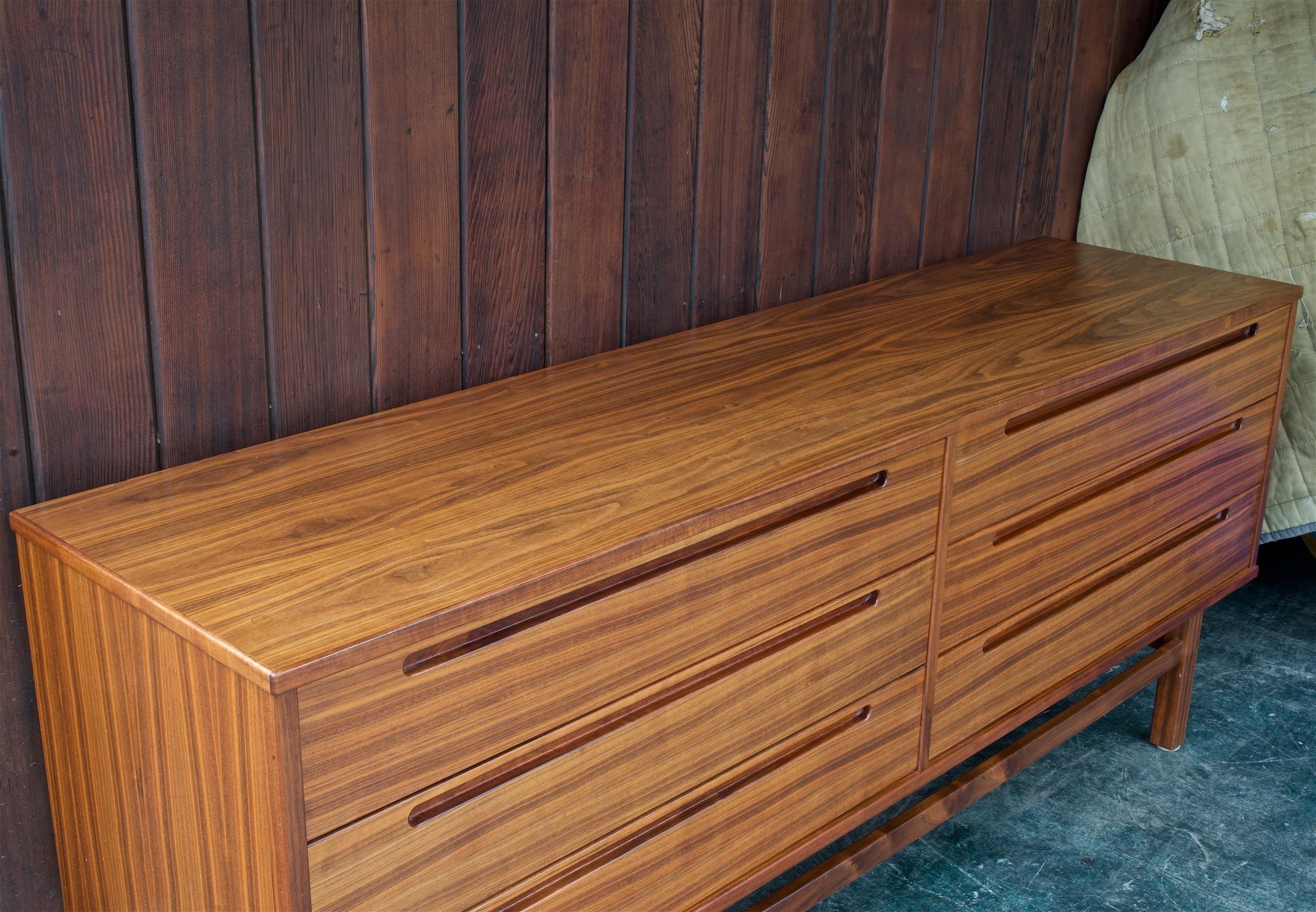 Mid-20th Century Scandinavian Sleek Striped Teak Long Dresser Bureau Cabinet Danish Midcentury