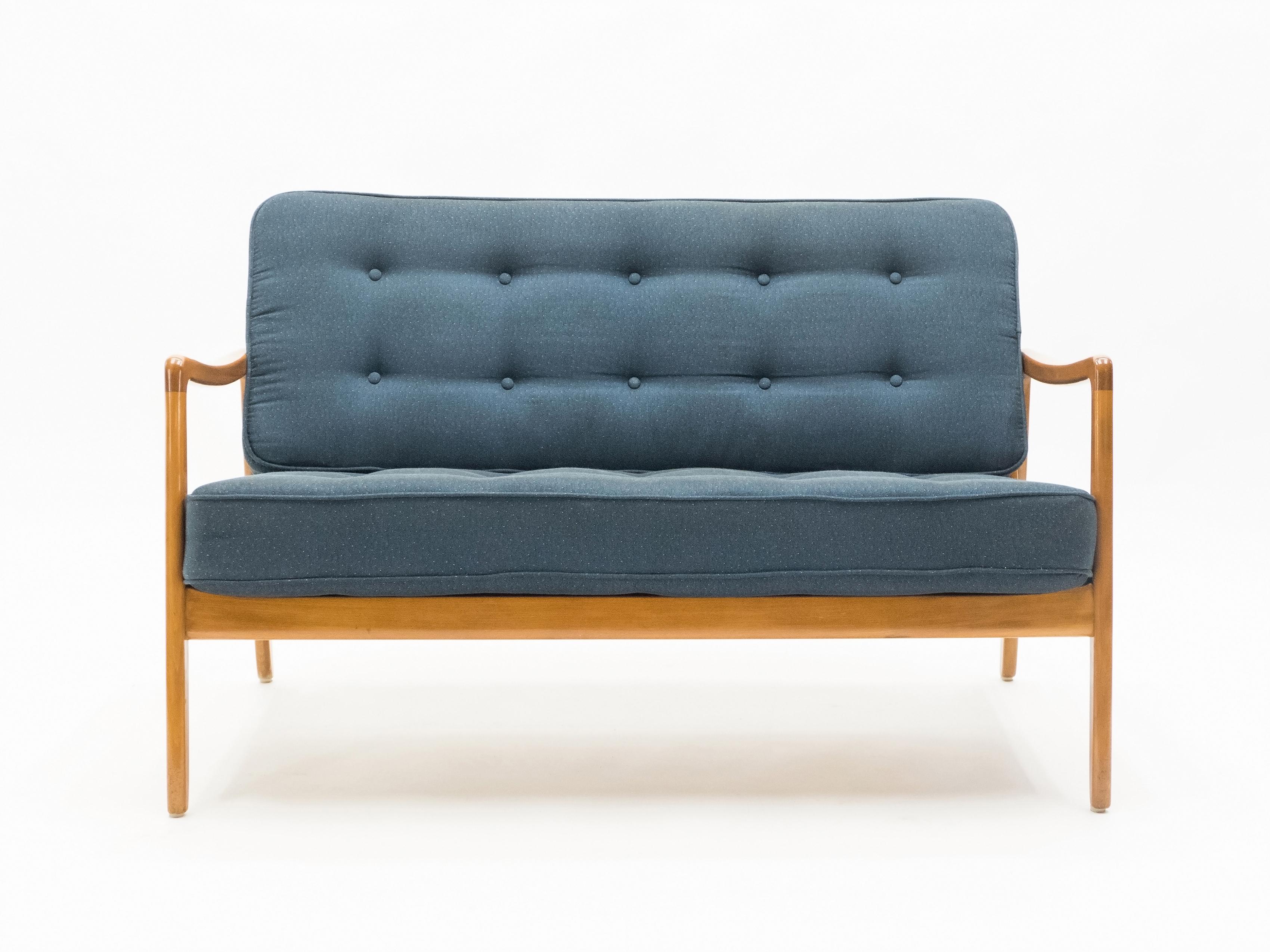 Scandinavian Modern Scandinavian Sofa by Ole Wanscher FD 109 from 1960s