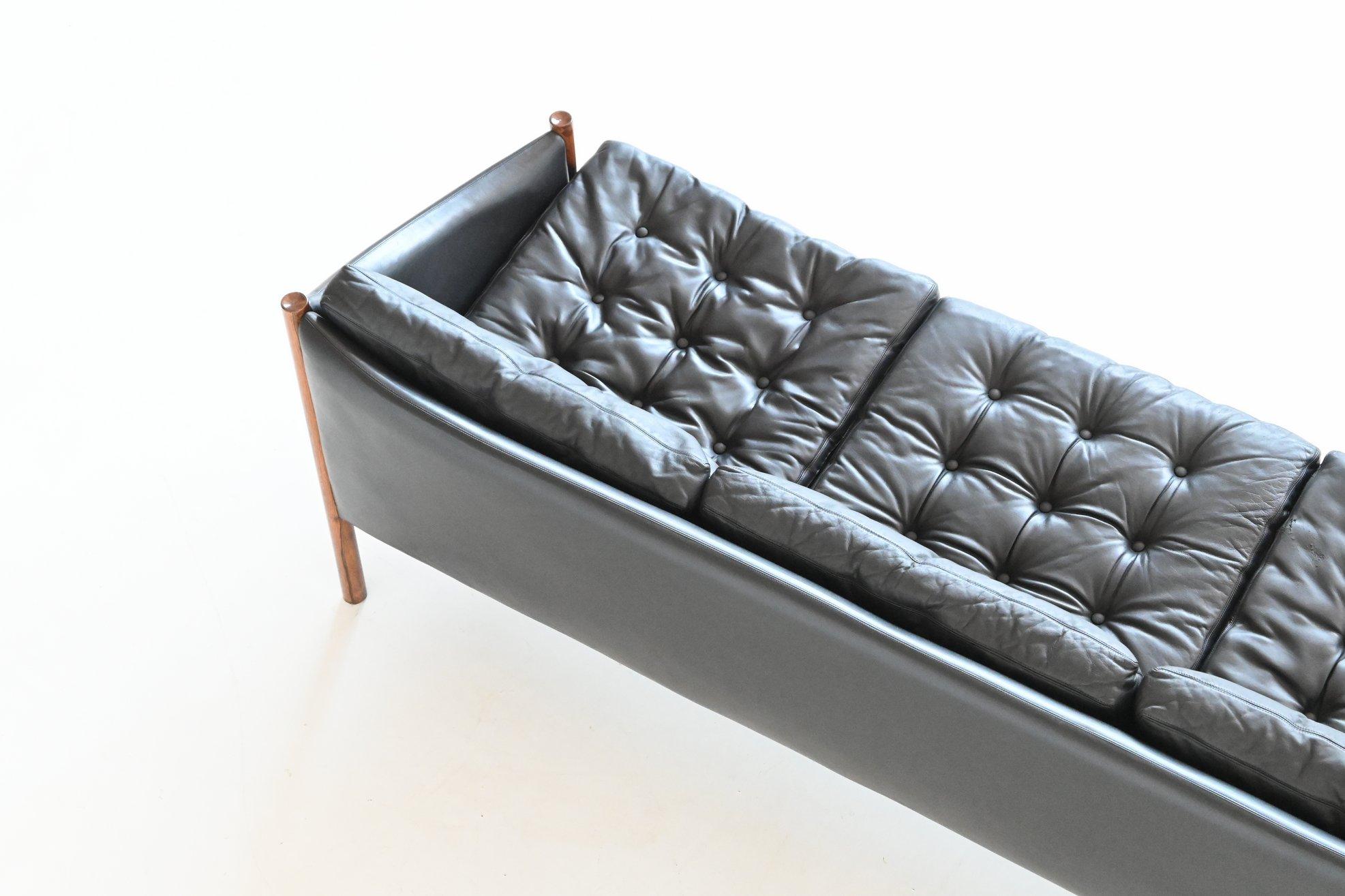 Scandinavian Sofa Rosewood and Black Leather, Denmark, 1960 5