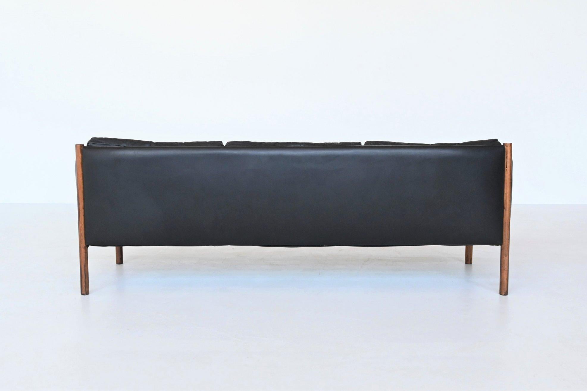 Mid-Century Modern Scandinavian Sofa Rosewood and Black Leather, Denmark, 1960