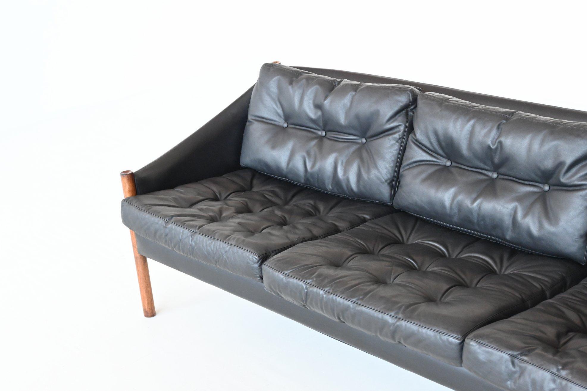 Scandinavian Sofa Rosewood and Black Leather, Denmark, 1960 In Good Condition In Etten-Leur, NL