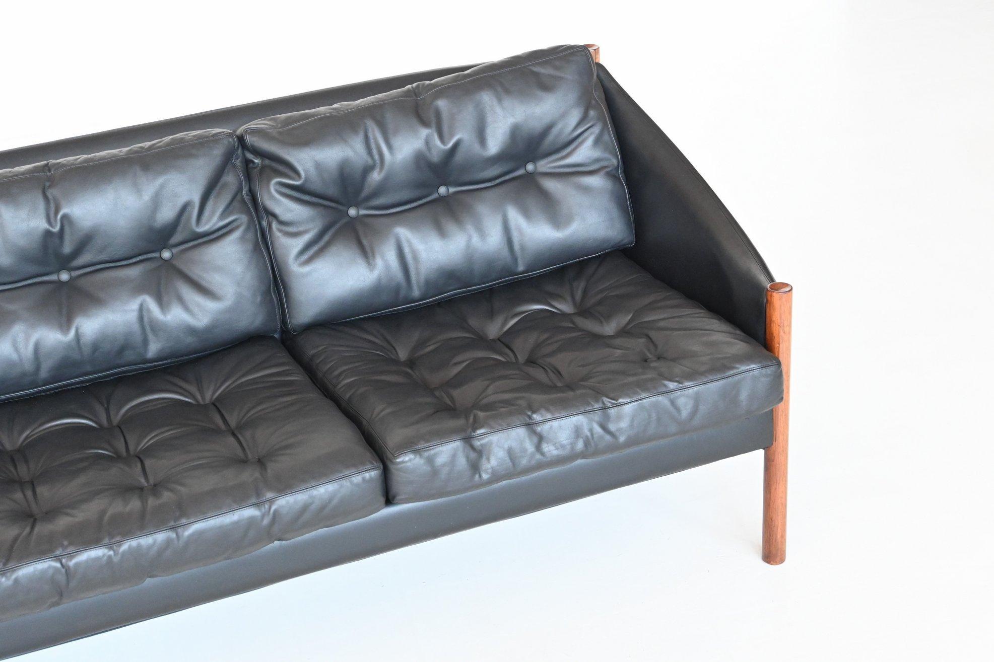 Mid-20th Century Scandinavian Sofa Rosewood and Black Leather, Denmark, 1960