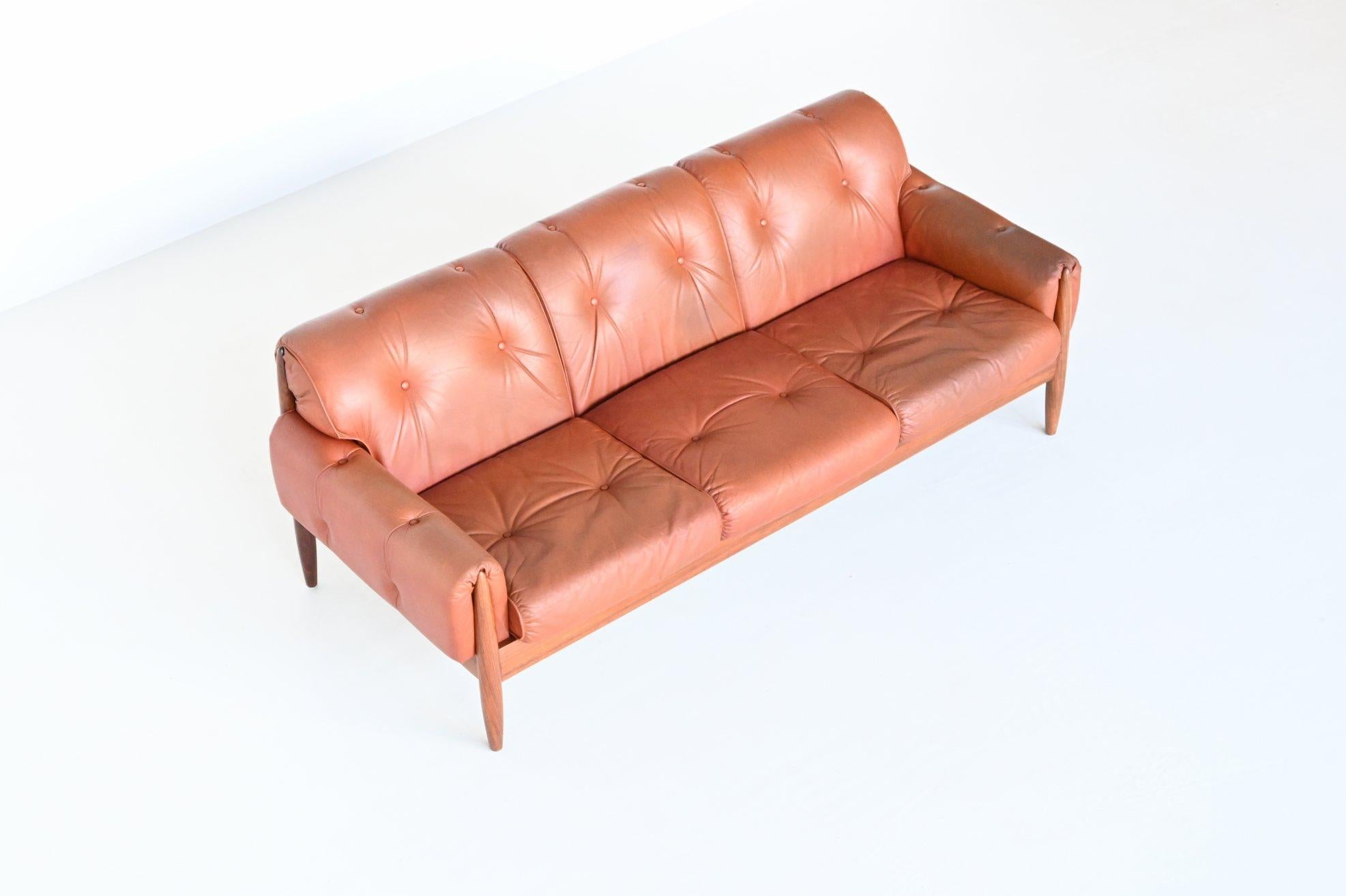 Scandinavian Sofa Rosewood and Leather Denmark 1960 9