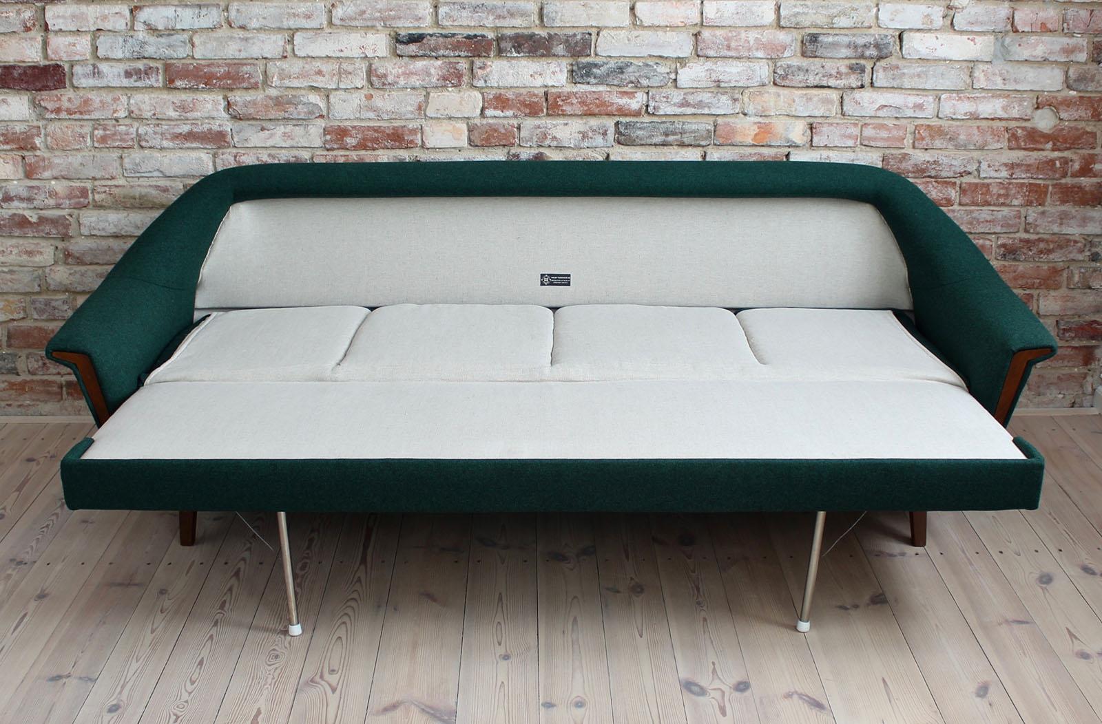 European Sofa Set by Holm Fabriker in Emerald Green Kvadrat Fabric, Mid-Century Modern