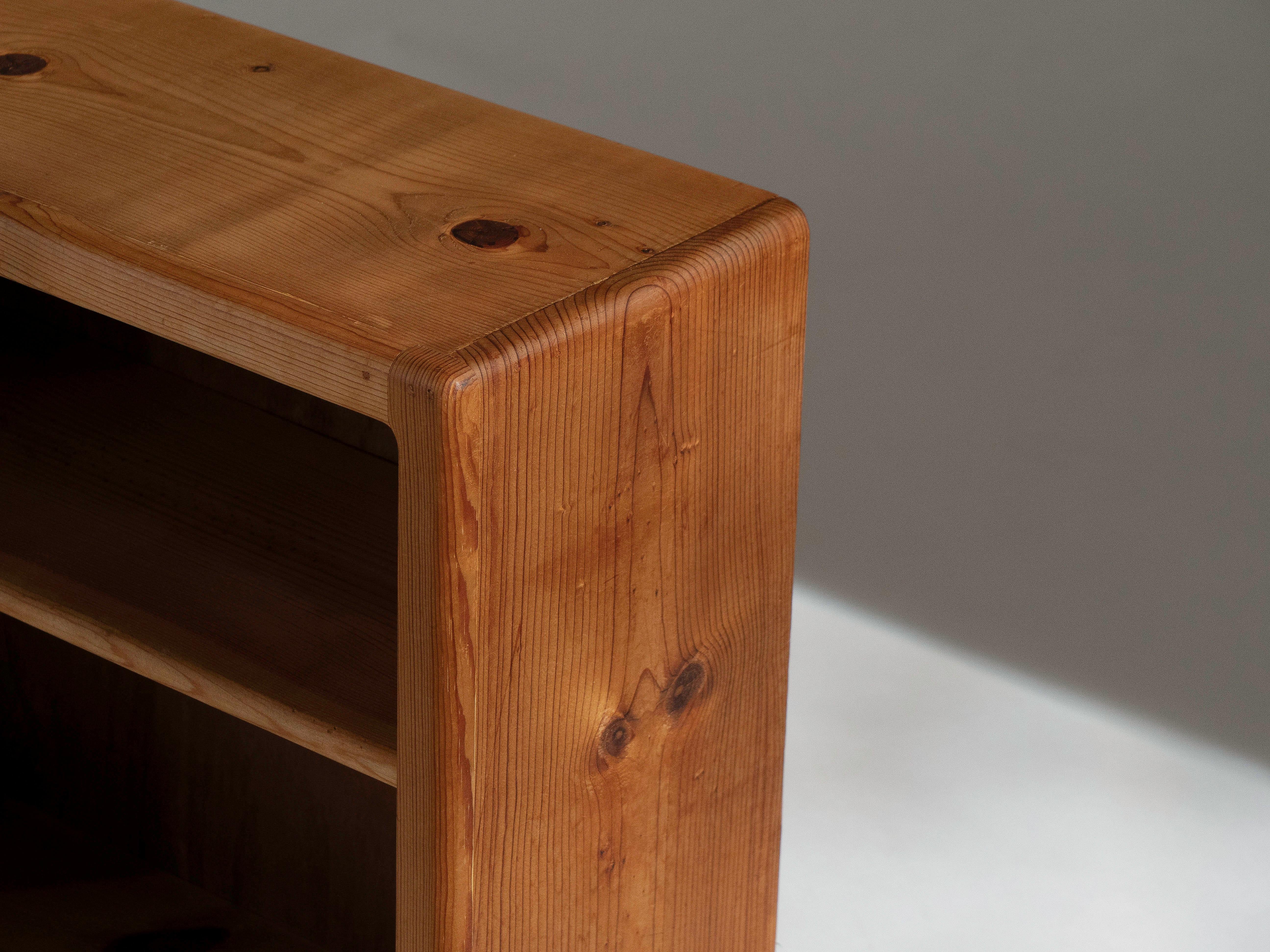 Scandinavian Solid Pine Bookcase, 1970's For Sale 5