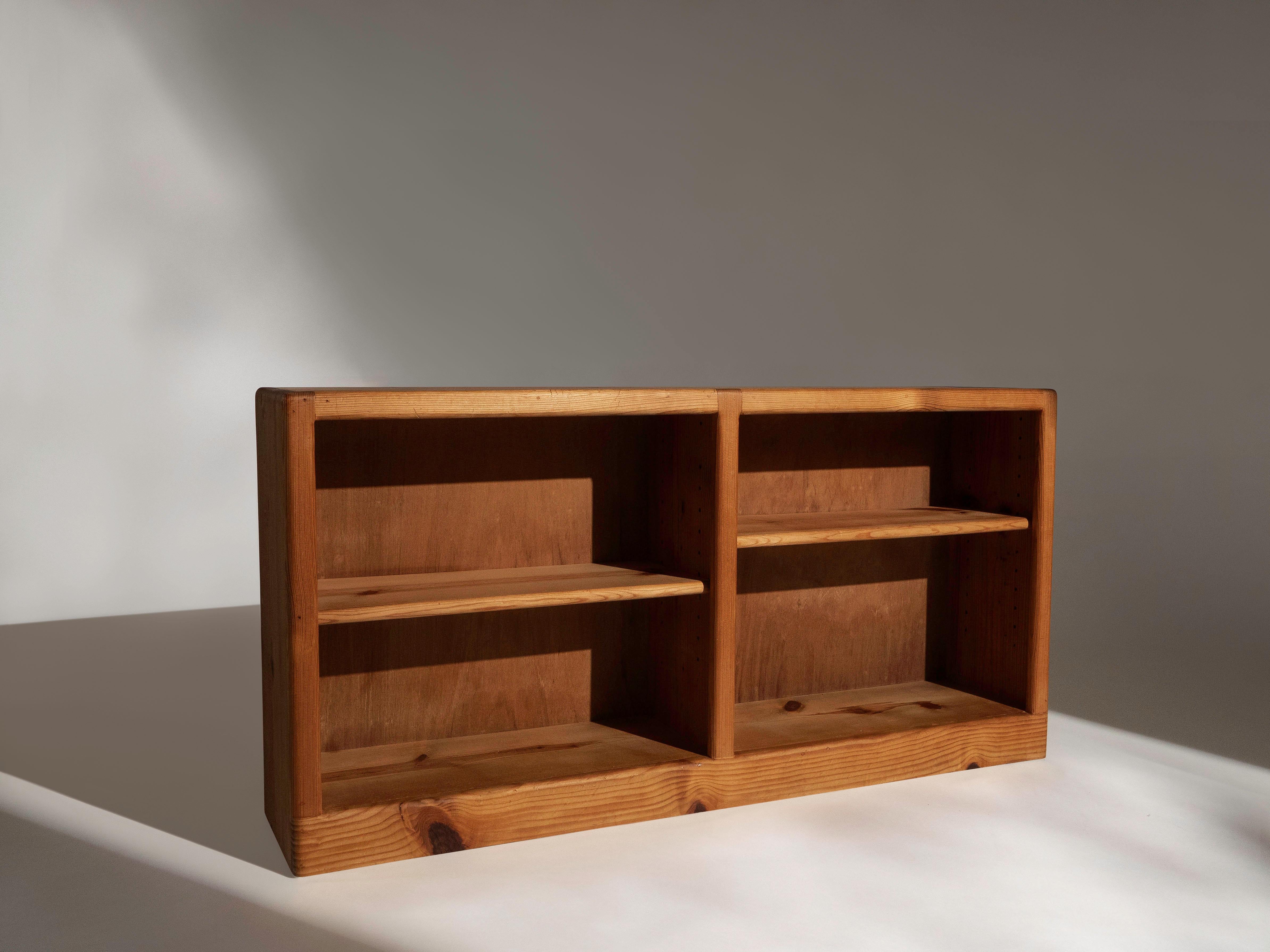Scandinavian Solid Pine Bookcase, 1970's For Sale 2