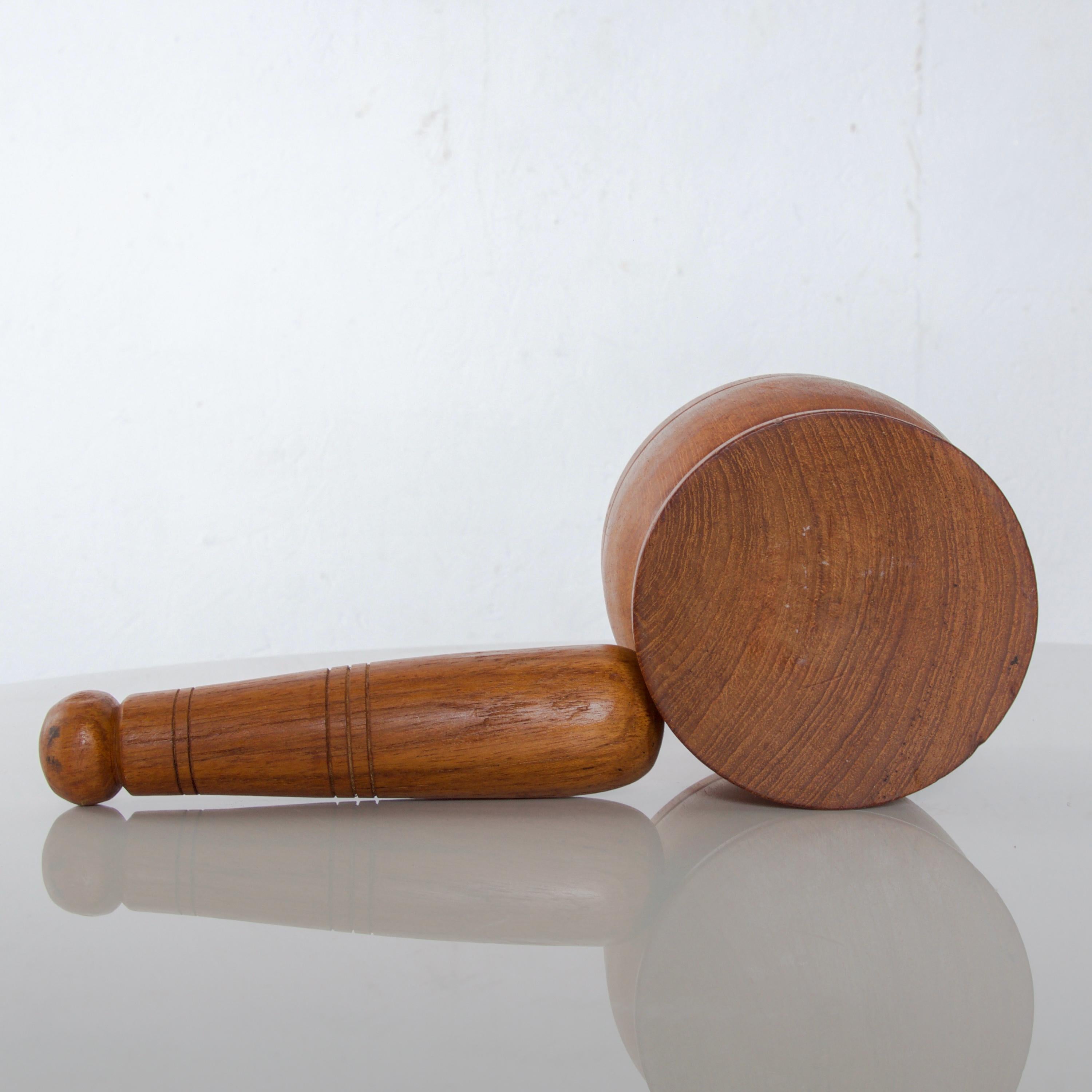 Modern Scandinavian Teak Wood Mortar & Pestle Set 1960s Karl Holmberg Sweden In Good Condition In Chula Vista, CA