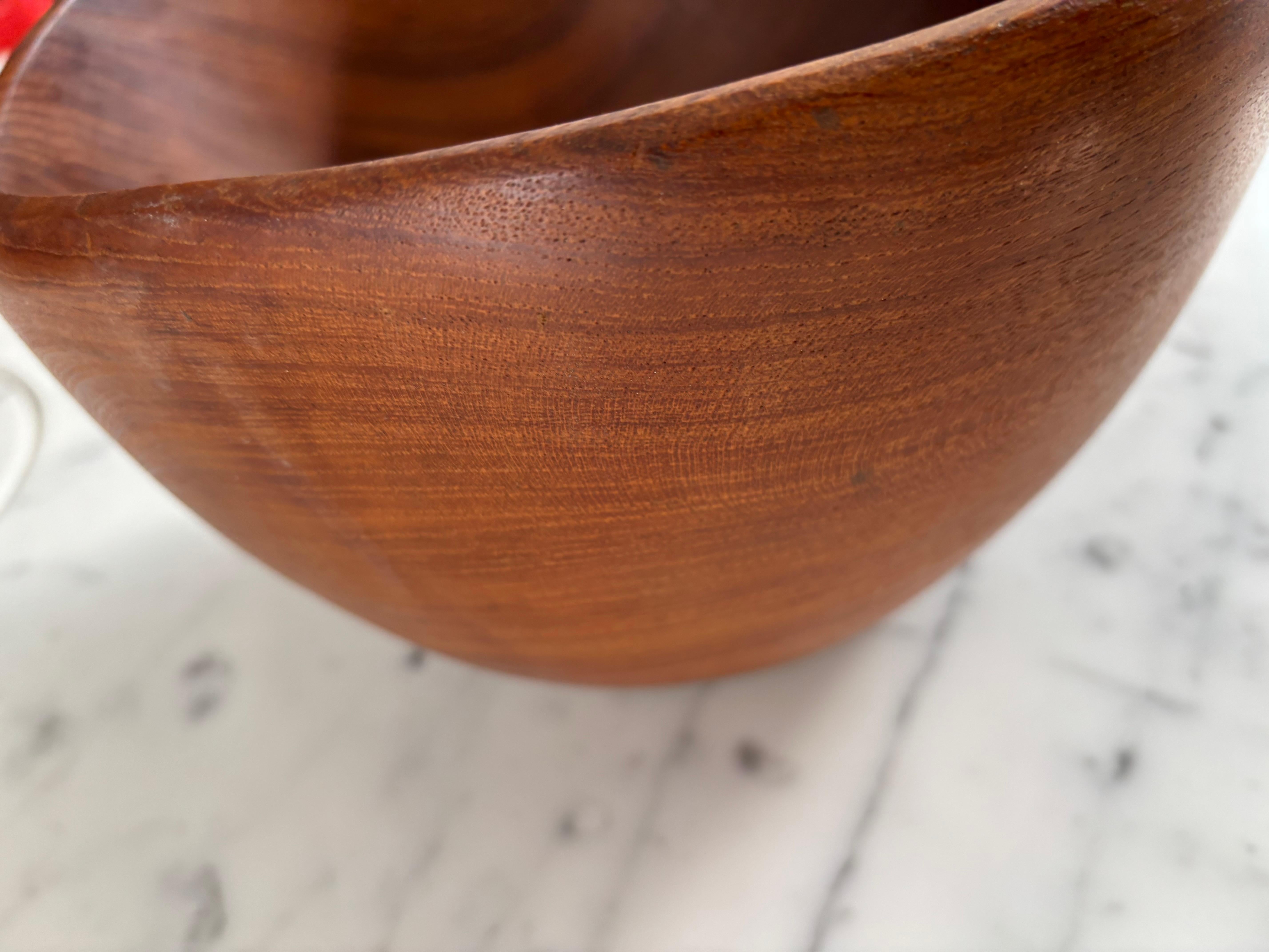 Bois Centre de table scandinave en bois massif des années 1960