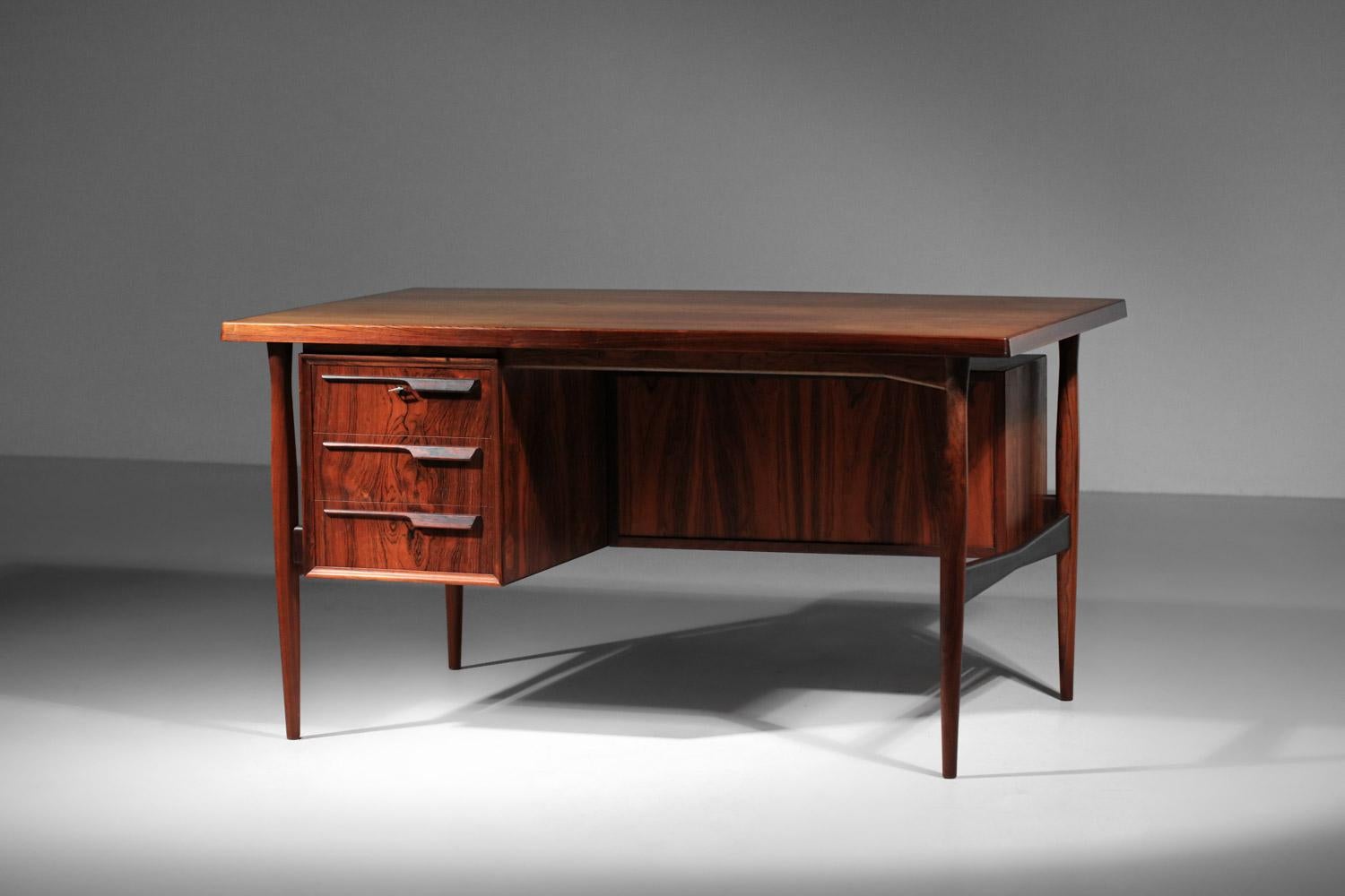 Bureau danois en bois massif scandinave danois  en vente 8