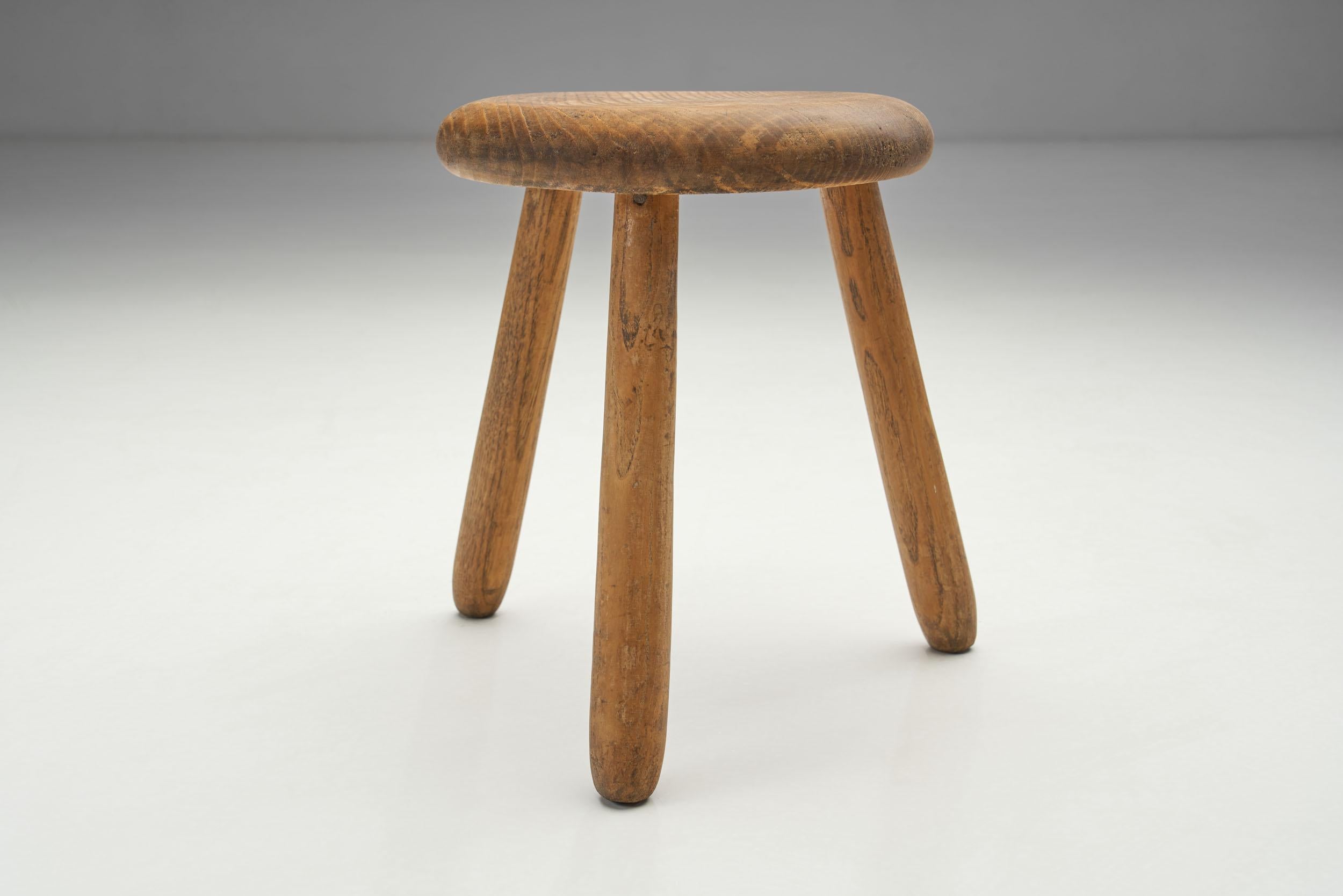 Scandinavian Solid Wood Tripod Stool, Scandinavia ca 1950s 4