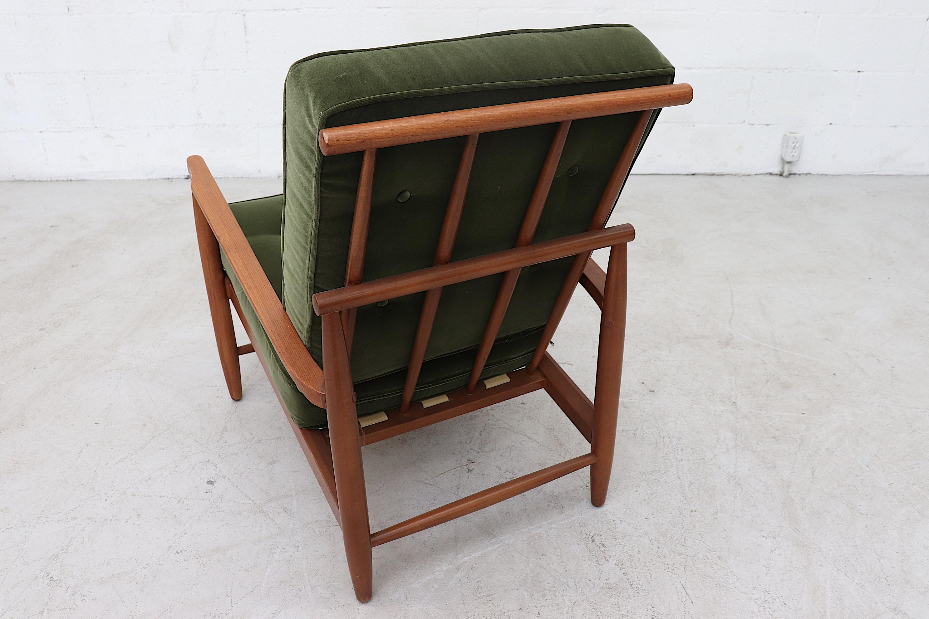 Mid-20th Century Scandinavian Spindle Back Lounge Chair