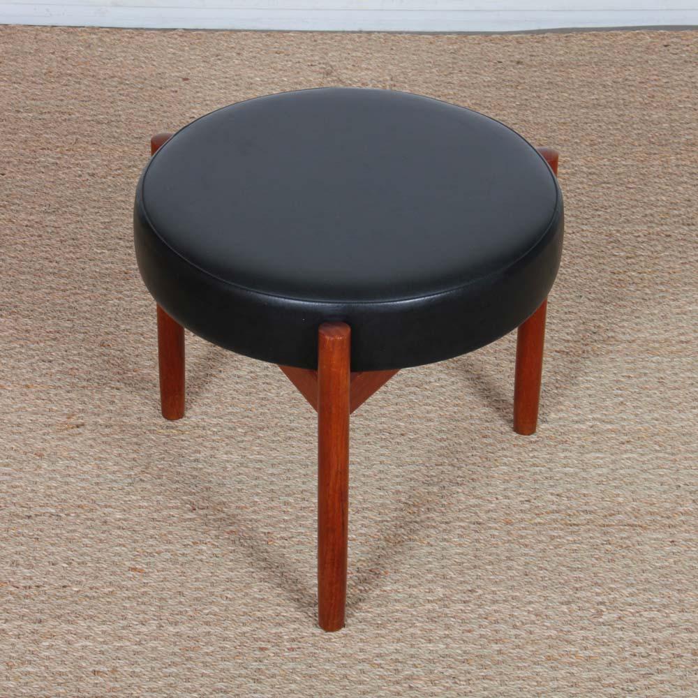 Scandinavo Scandinavian stool by Hugo Frandsen for Spottrup, 1960s in vendita