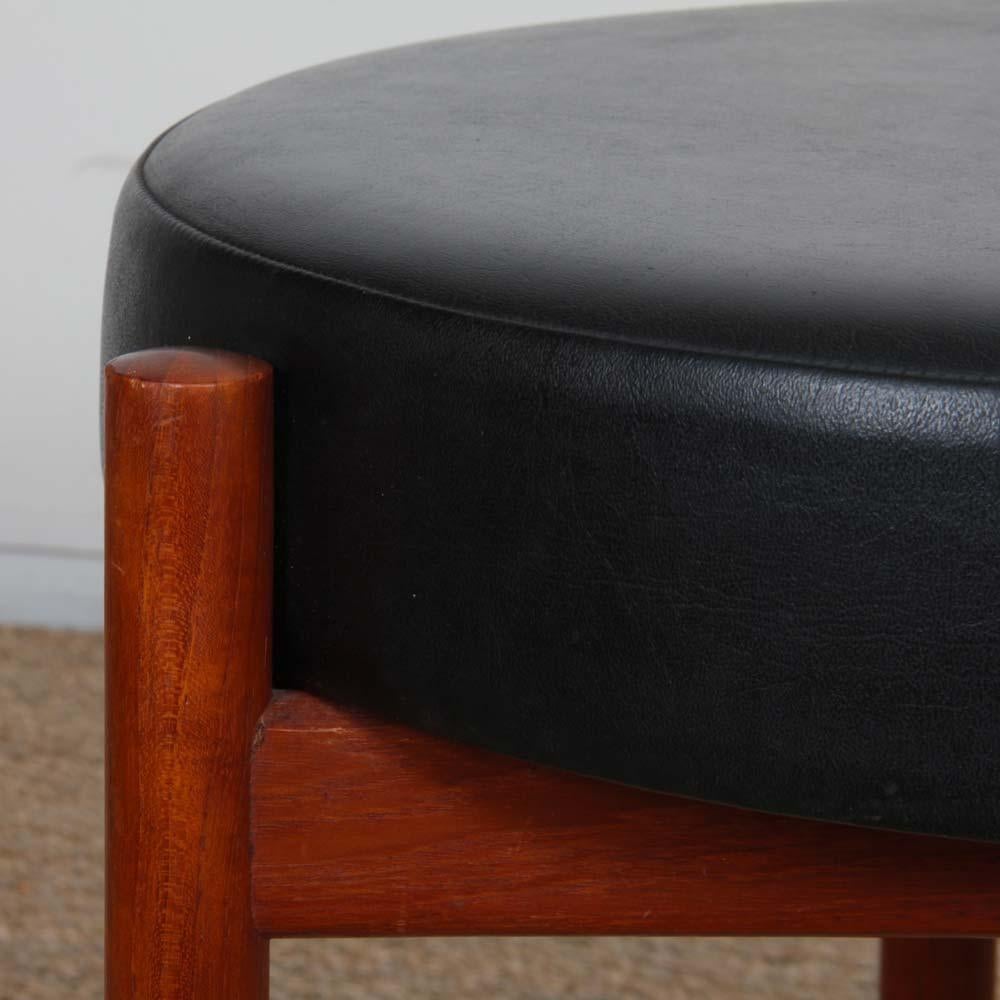 Scandinavian stool by Hugo Frandsen for Spottrup, 1960s In condizioni buone in vendita a MONTESSON, FR