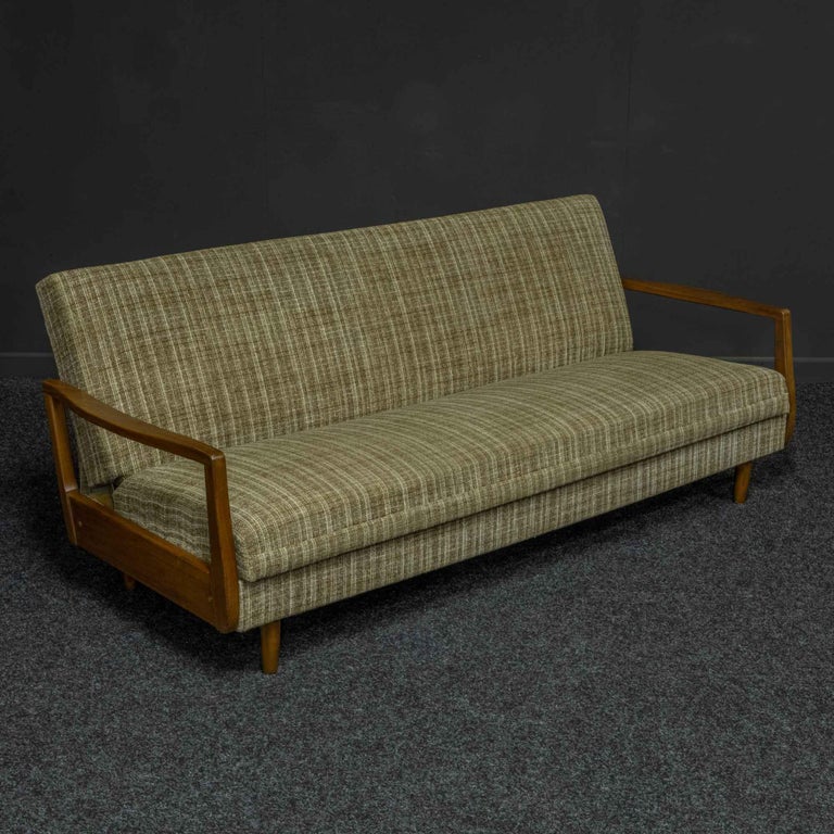 Scandinavian Style Bed Settee For Sale at 1stDibs