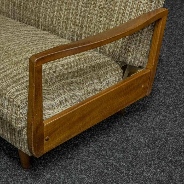 Scandinavian Style Bed Settee For Sale at 1stDibs