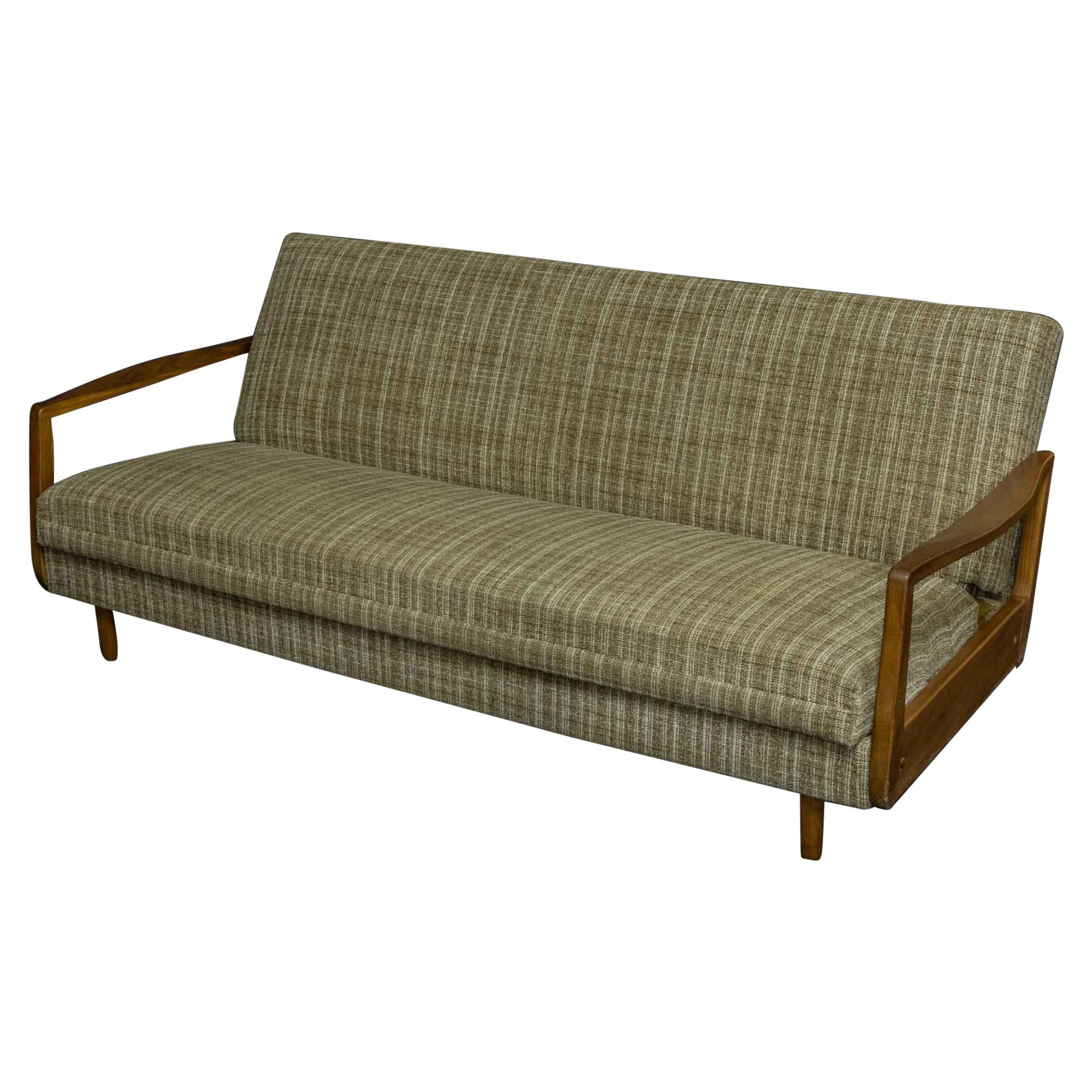 Hepplewhite Style Settee For Sale at 1stDibs