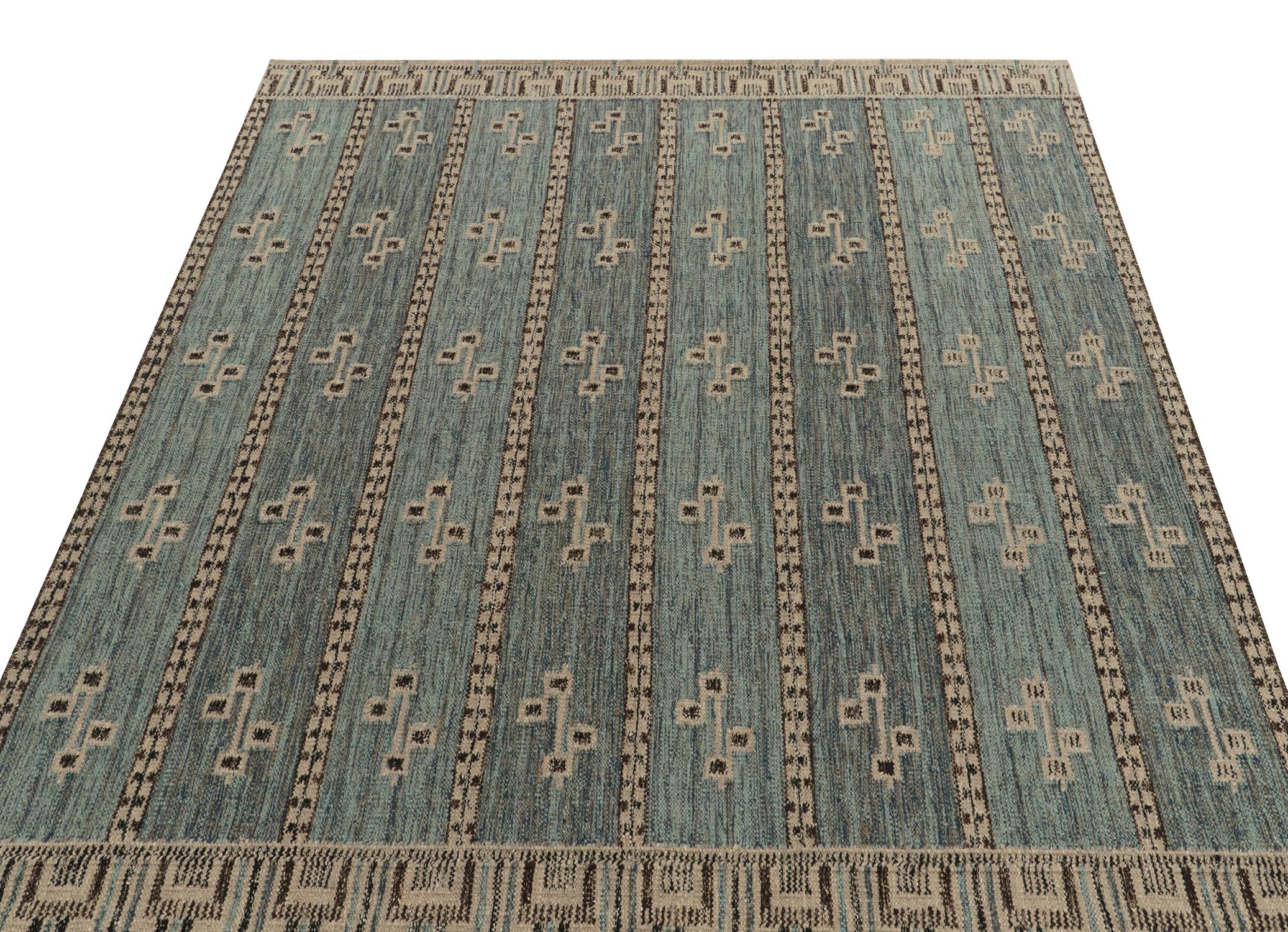 An elegant custom flat weave from Rug & Kilim’s Scandinavian Kilim Collection. Exemplified in this prior 8x10 edition, this kilim design possesses exemplary textural sensibility that perfectly integrates with the uniform geometric pattern sitting