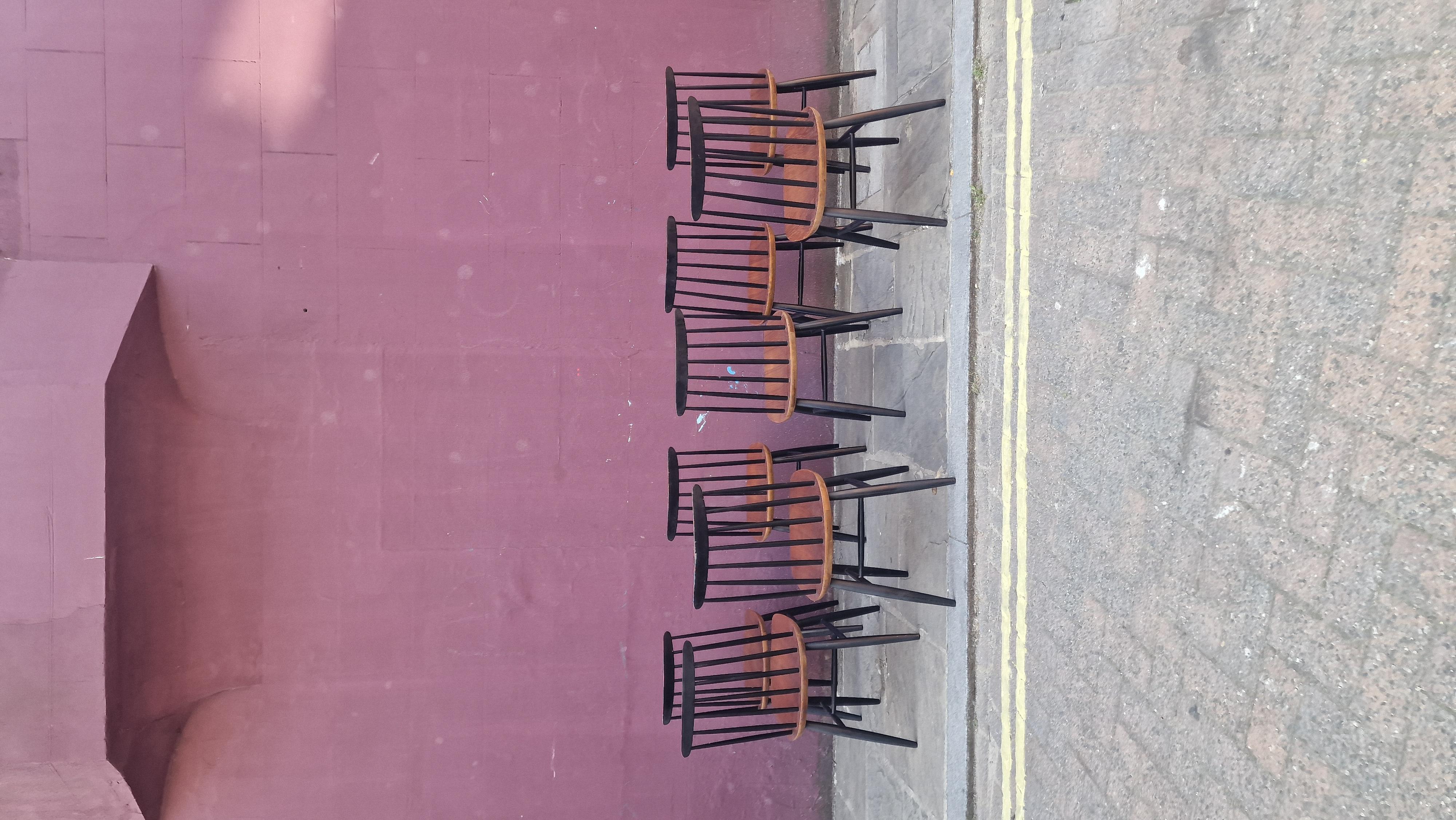 Esszimmerstühle im skandinavischen stil von Radomsko (Moderne der Mitte des Jahrhunderts) im Angebot