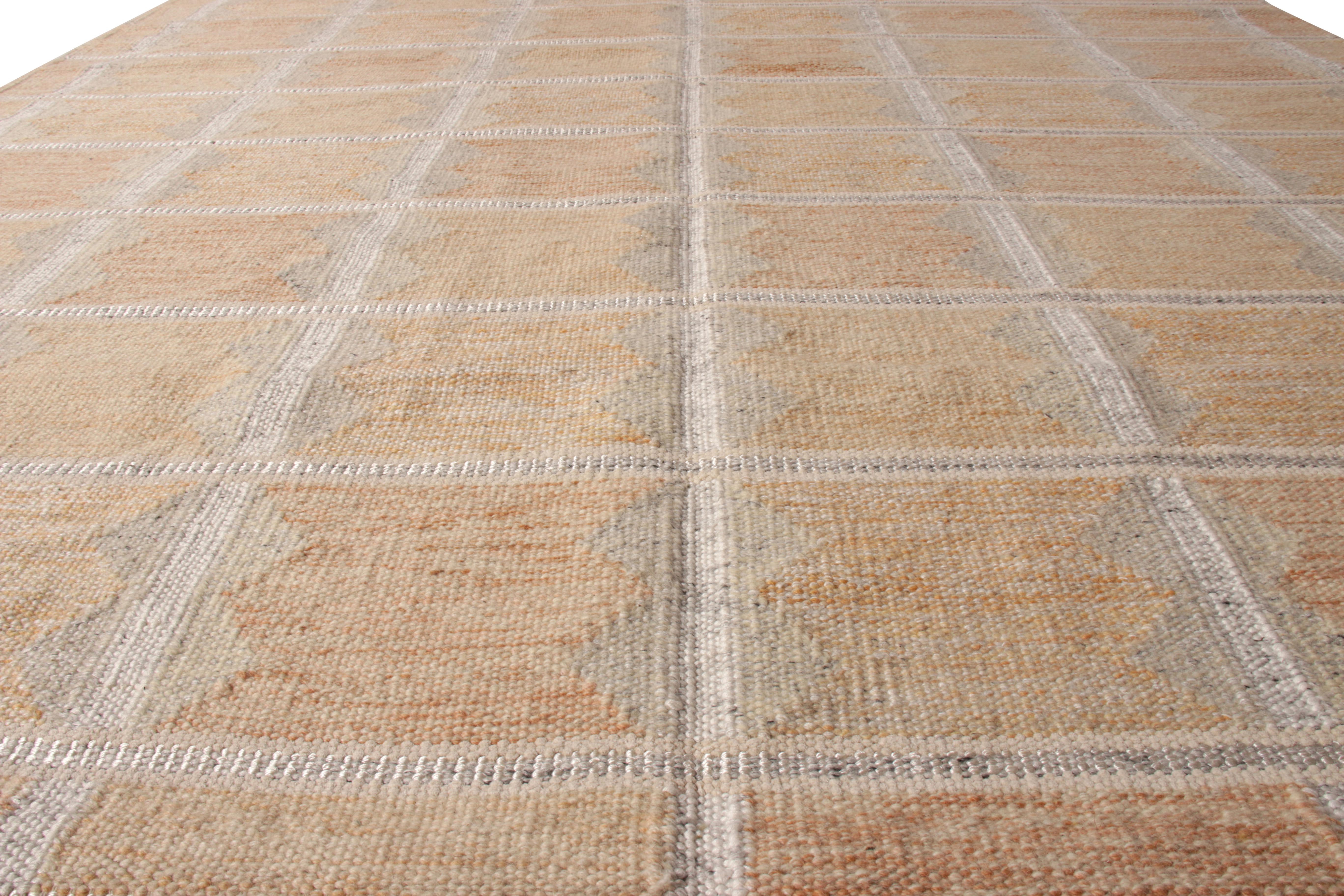 Indian Scandinavian Style Flat-Weave Gray Blue Geometric Pattern by Rug & Kilim For Sale