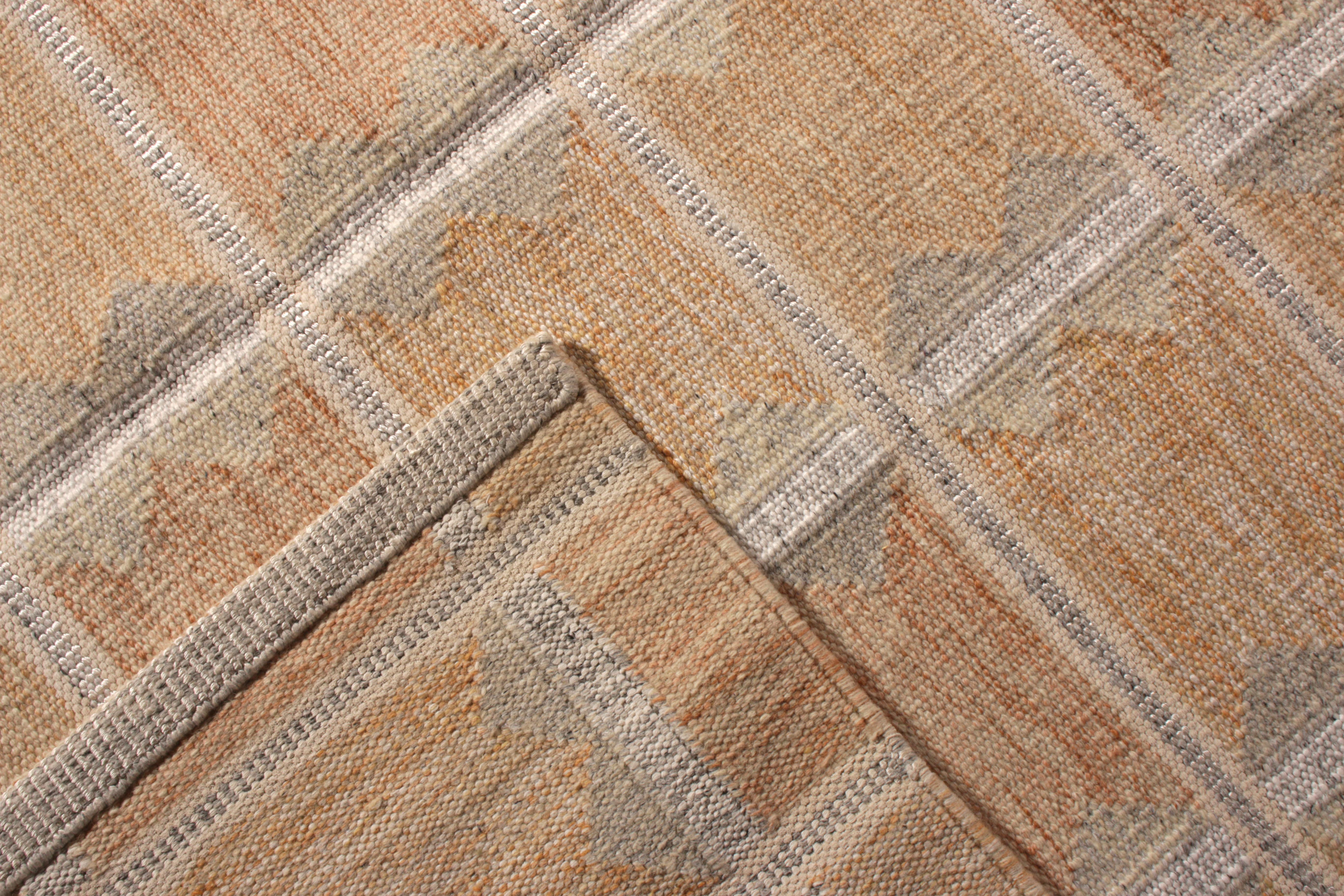 Scandinavian Style Flat-Weave Gray Blue Geometric Pattern by Rug & Kilim In New Condition For Sale In Long Island City, NY