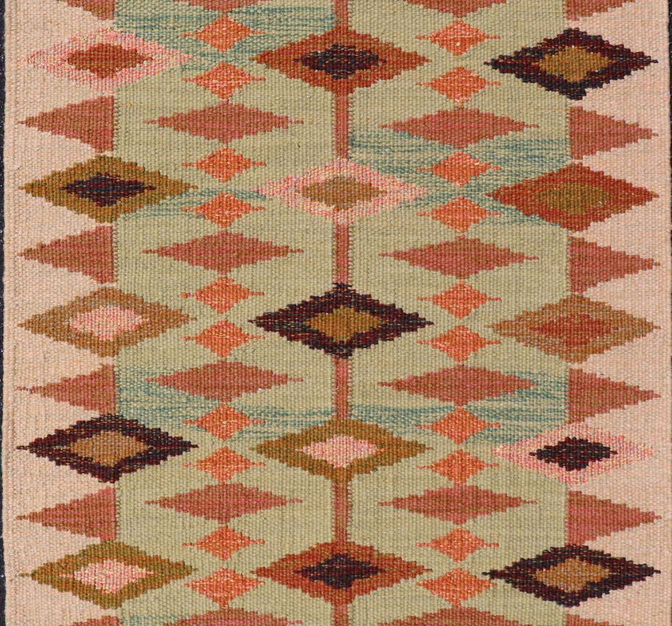 Hand-Knotted Scandinavian-Style Flat Weave Wool Rug with Geometric Design, 3'2