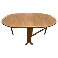 Scandinavian Style Gateleg Table
