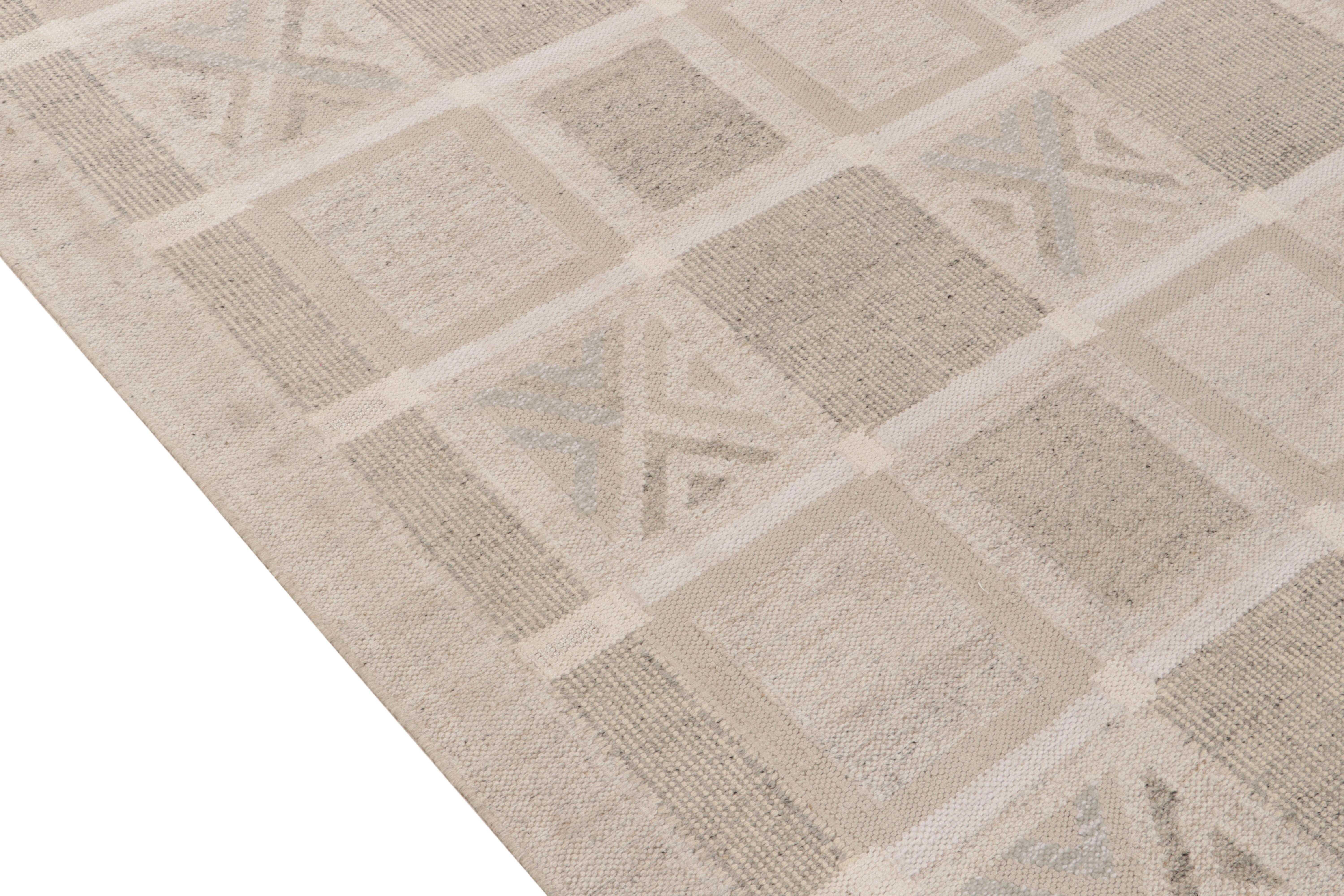 Hand-Knotted Rug & Kilim's Scandinavian Style Kilim in Beige-Brown & Gray Geometric Pattern For Sale