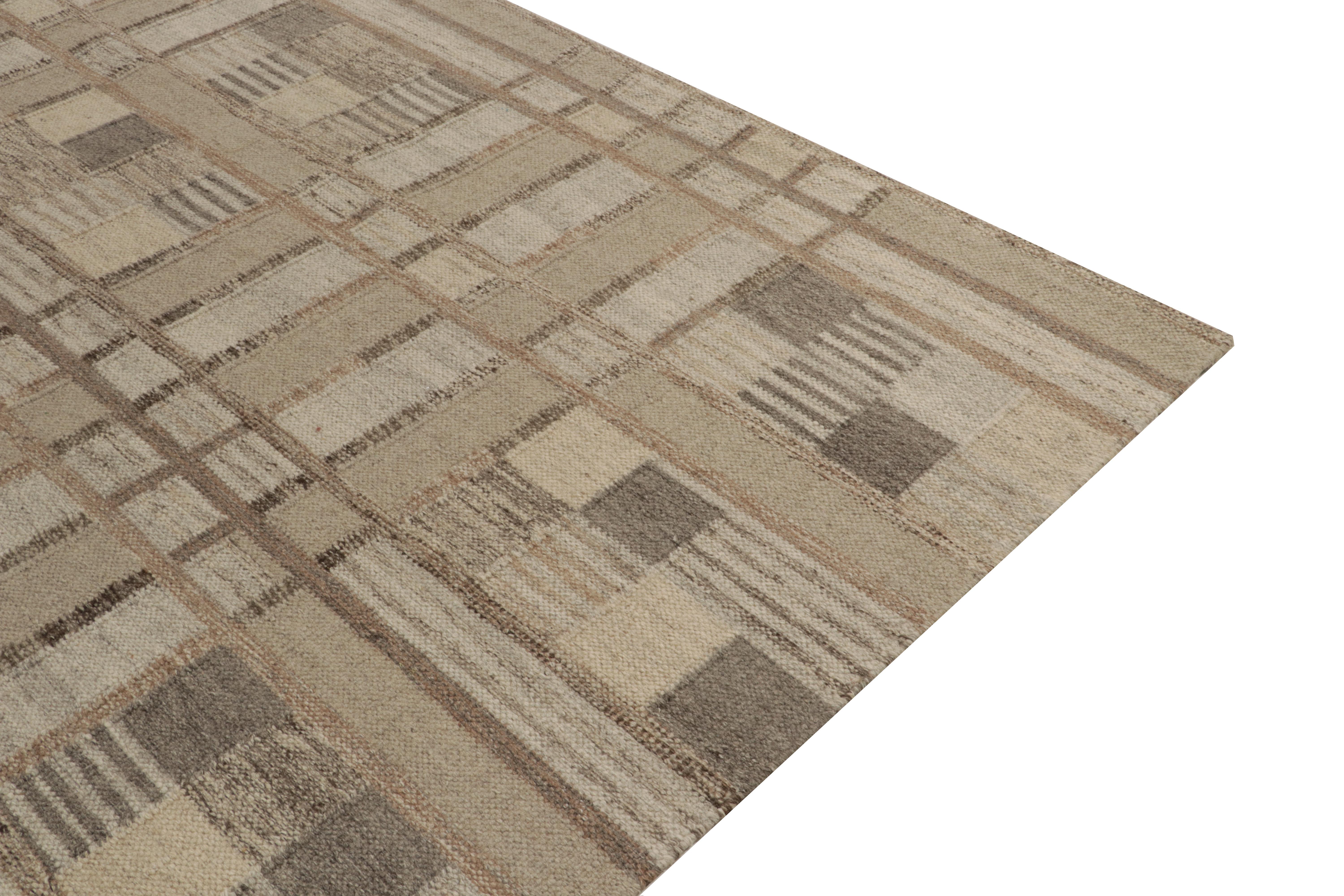 Hand-Knotted Rug & Kilim's Scandinavian Style Kilim Rug, Beige-Brown, Gray Geometric Pattern For Sale