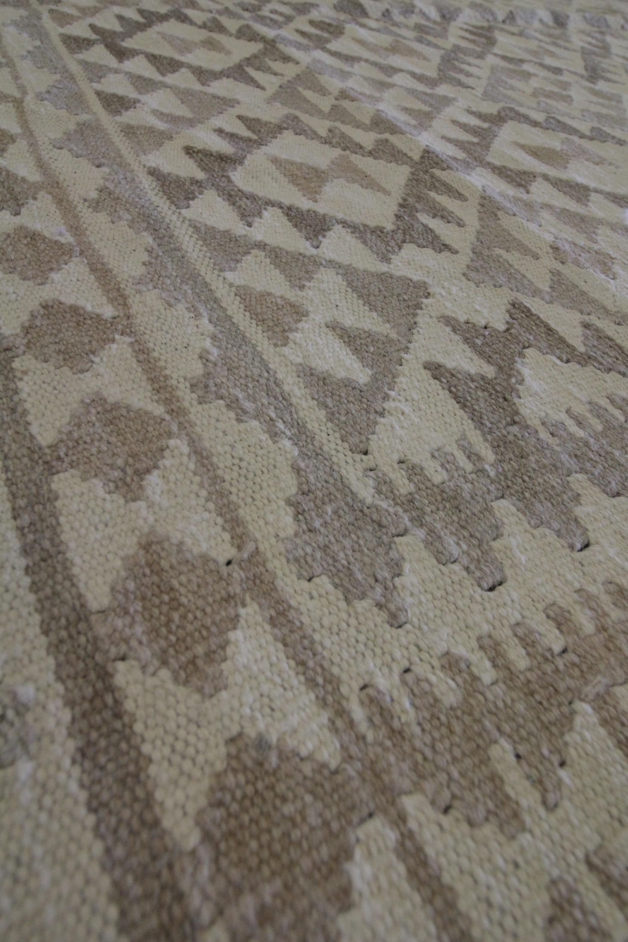 Contemporary Scandinavian Style Kilim Rug Handmade Carpet Coffee Brown Geometric Rug For Sale