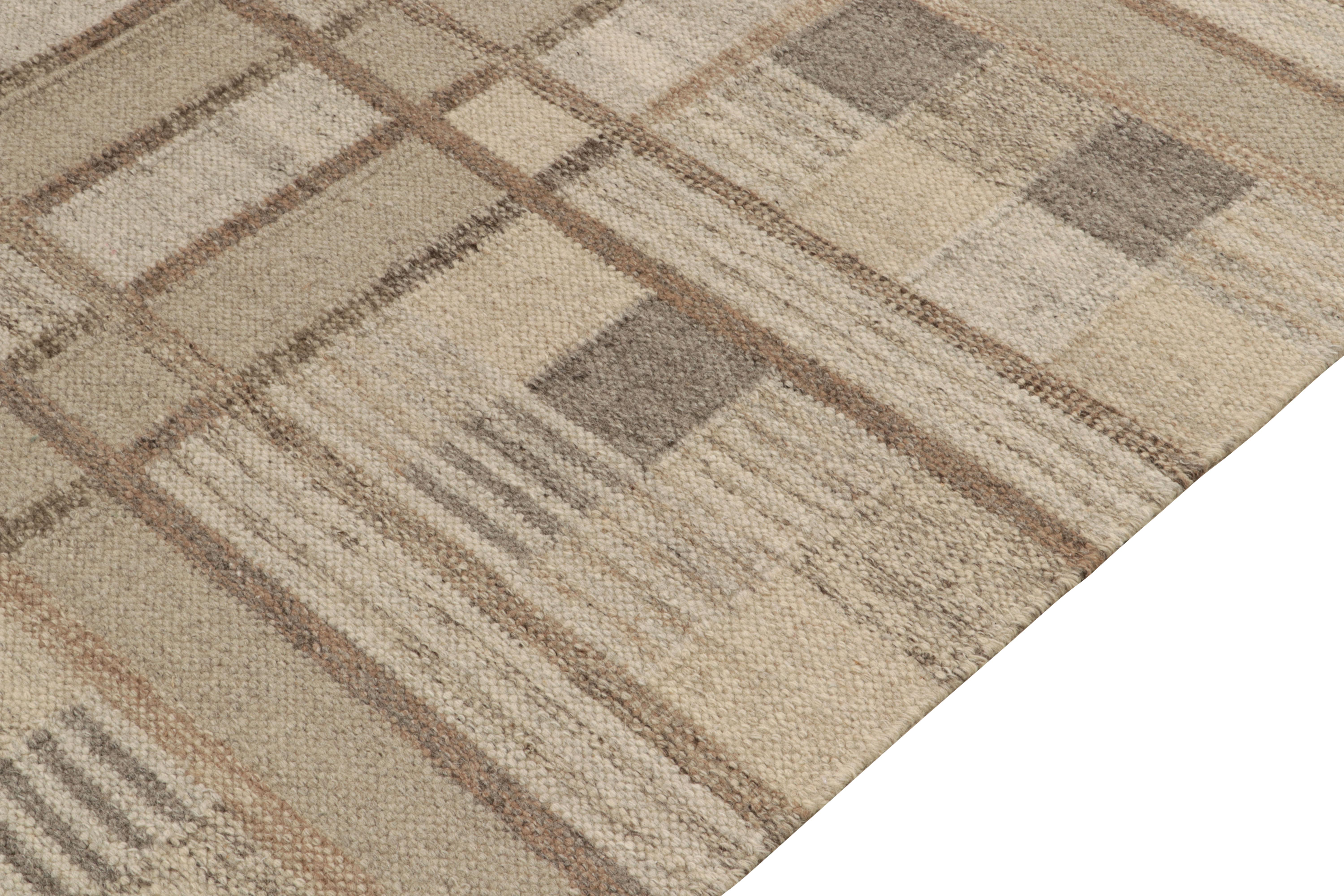 Teppich & Kelim-Teppich im skandinavischen Stil in Beige-Brown mit geometrischem Muster im Zustand „Neu“ im Angebot in Long Island City, NY