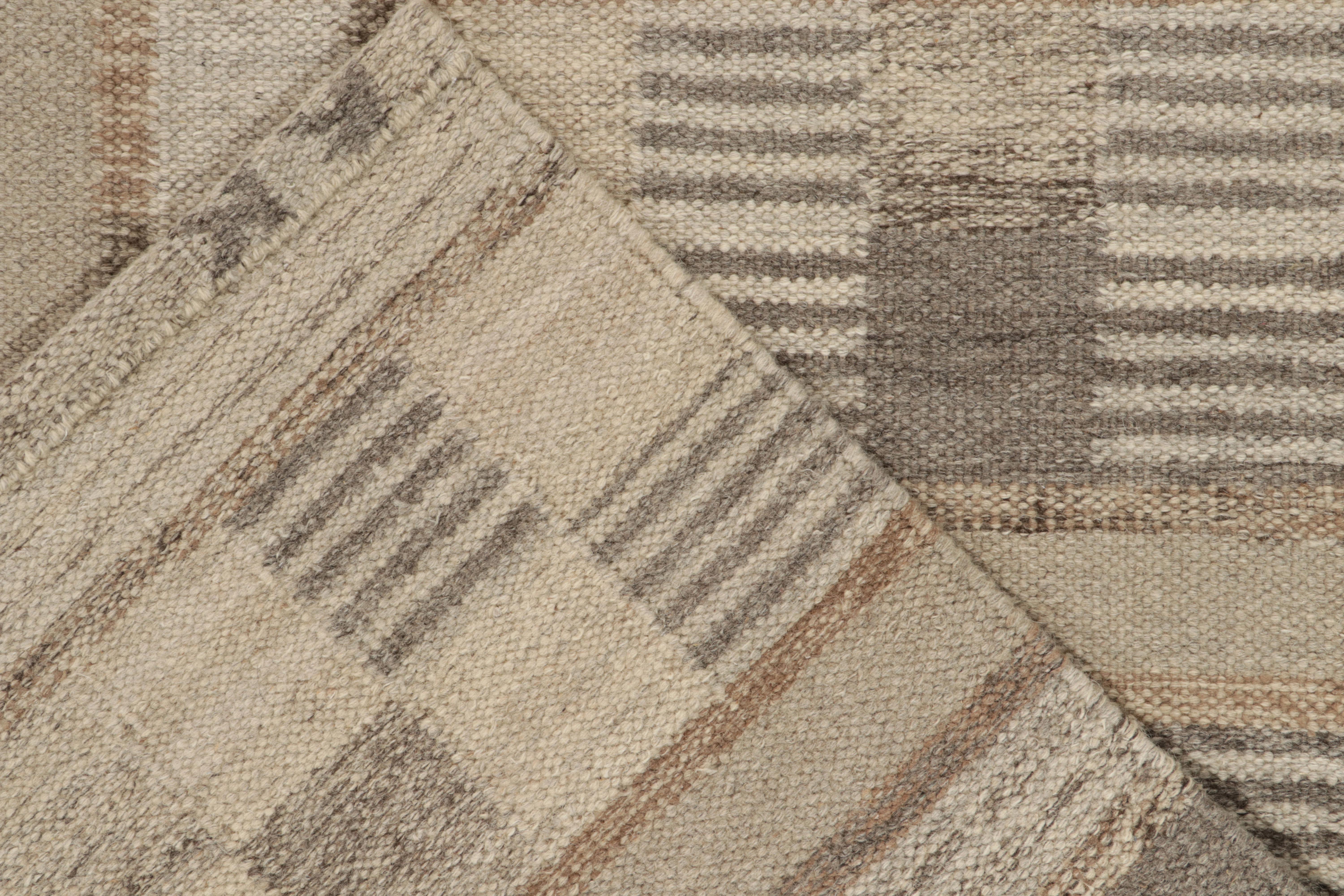 Teppich & Kelim-Teppich im skandinavischen Stil in Beige-Brown mit geometrischem Muster (21. Jahrhundert und zeitgenössisch) im Angebot