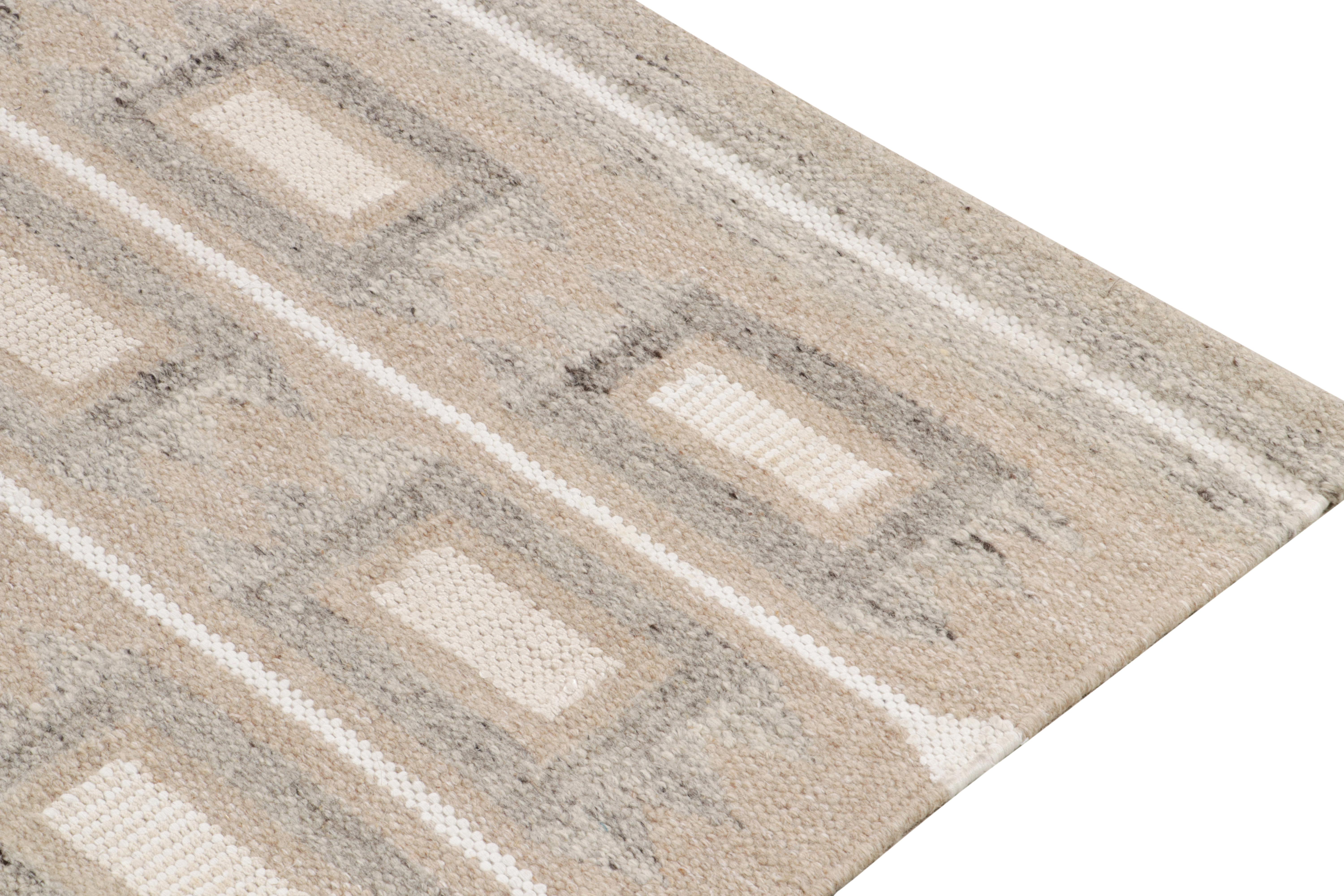 Hand-Knotted Rug & Kilim's Scandinavian Style Kilim Rug in Beige White, Gray Geometry For Sale