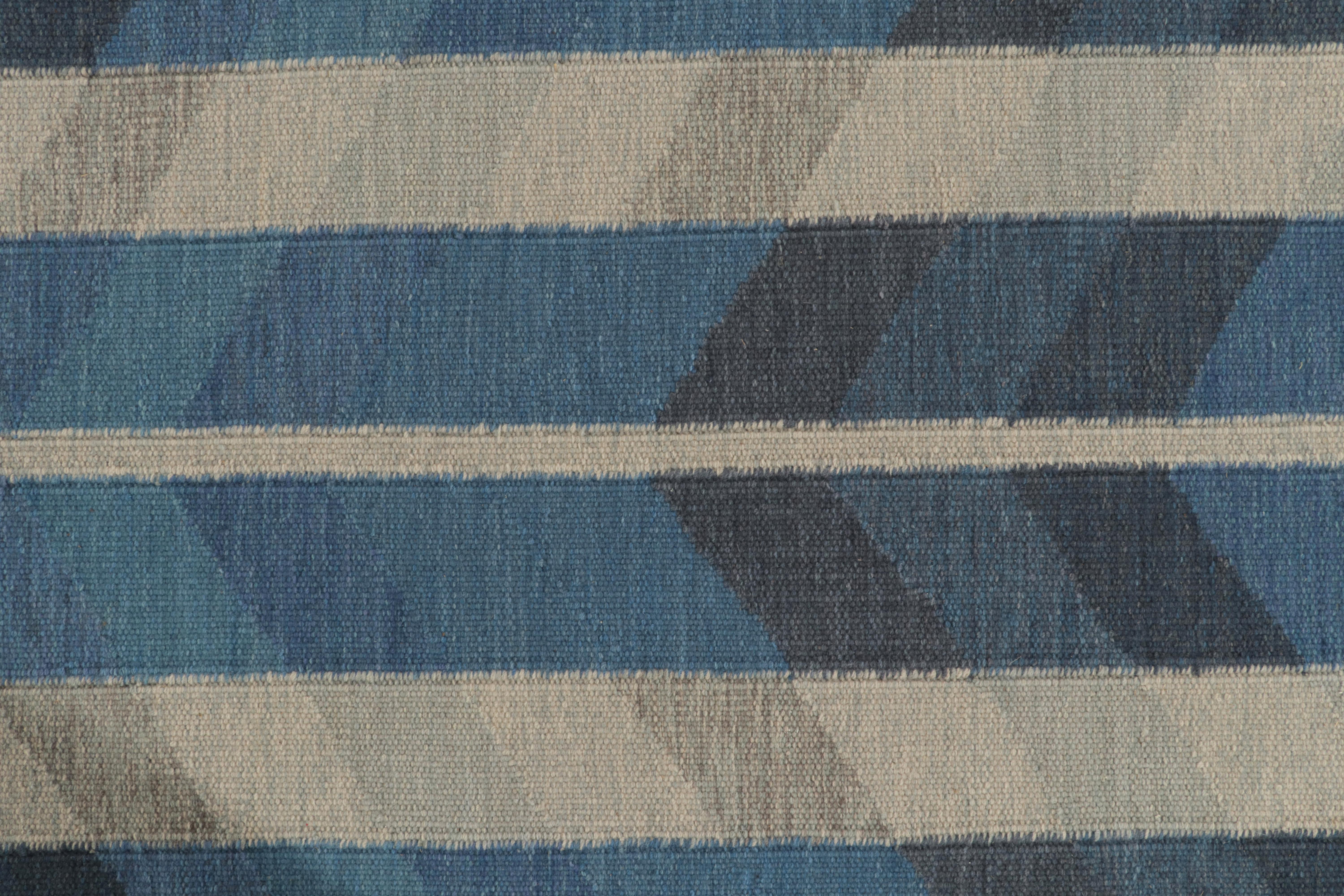 Rug & Kilim's Scandinavian Style Kilim Rug in Blue, Beige-Gray Chevron Pattern In New Condition For Sale In Long Island City, NY