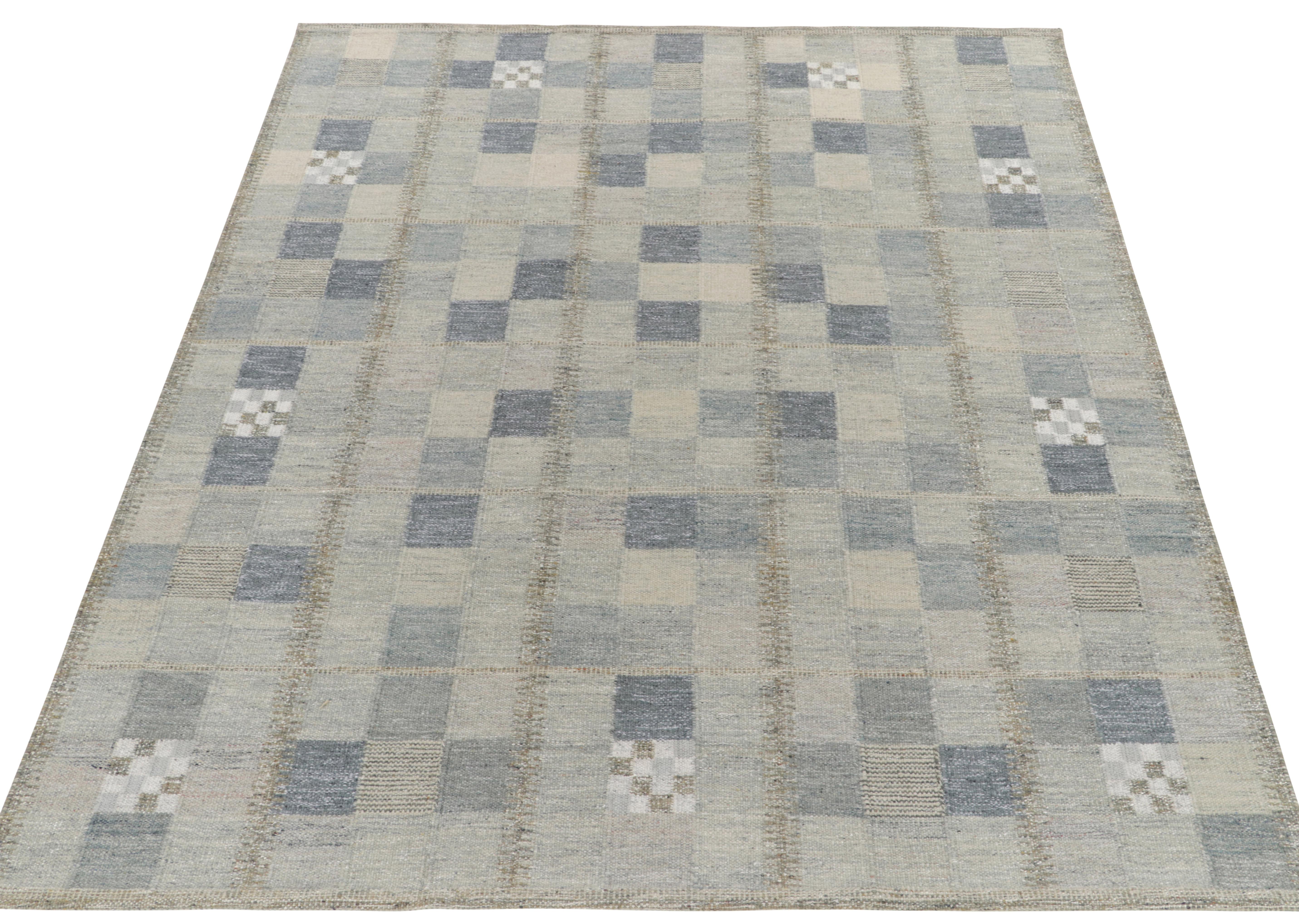 Exemplifying a modern take on Swedish styles, an 8x10 flat weave from Rug & Kilim’s award-winning Scandinavian Kilim collection. The handwoven rug enjoys a smart application of geometry with well defined compartmentalisation entwining variegated