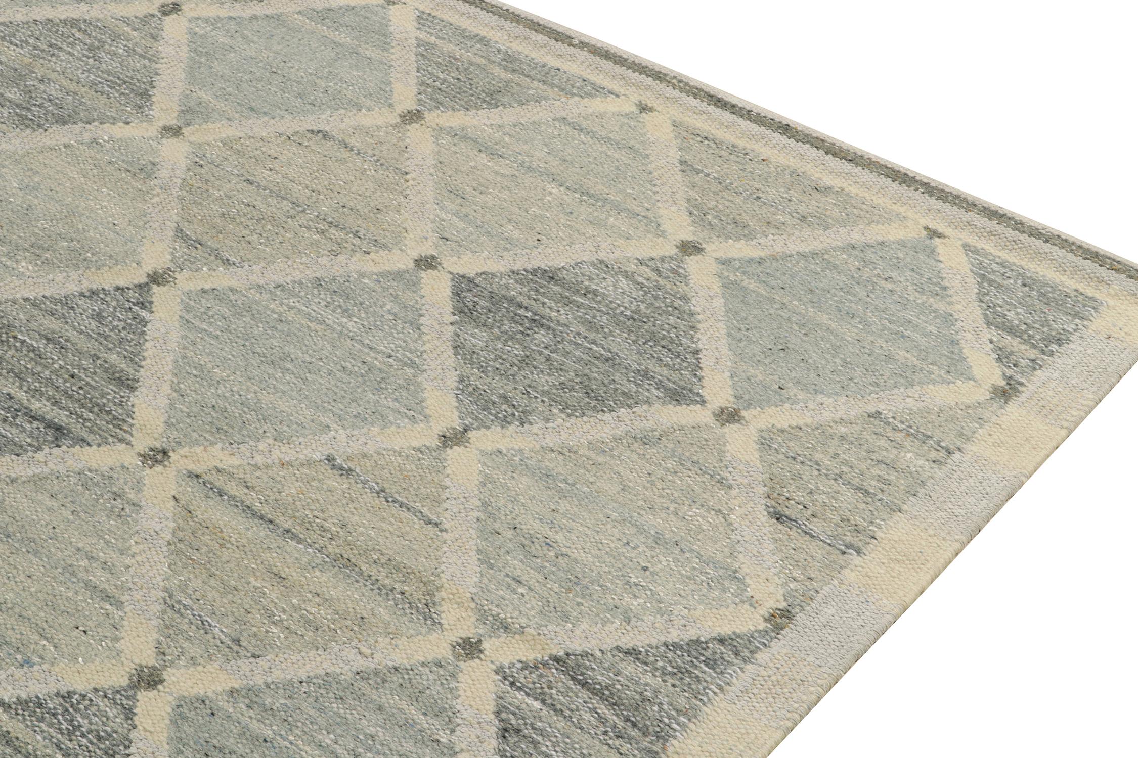 Hand-Knotted Rug & Kilim's Scandinavian Style Kilim Rug in Gray & Blue Geometric Pattern For Sale