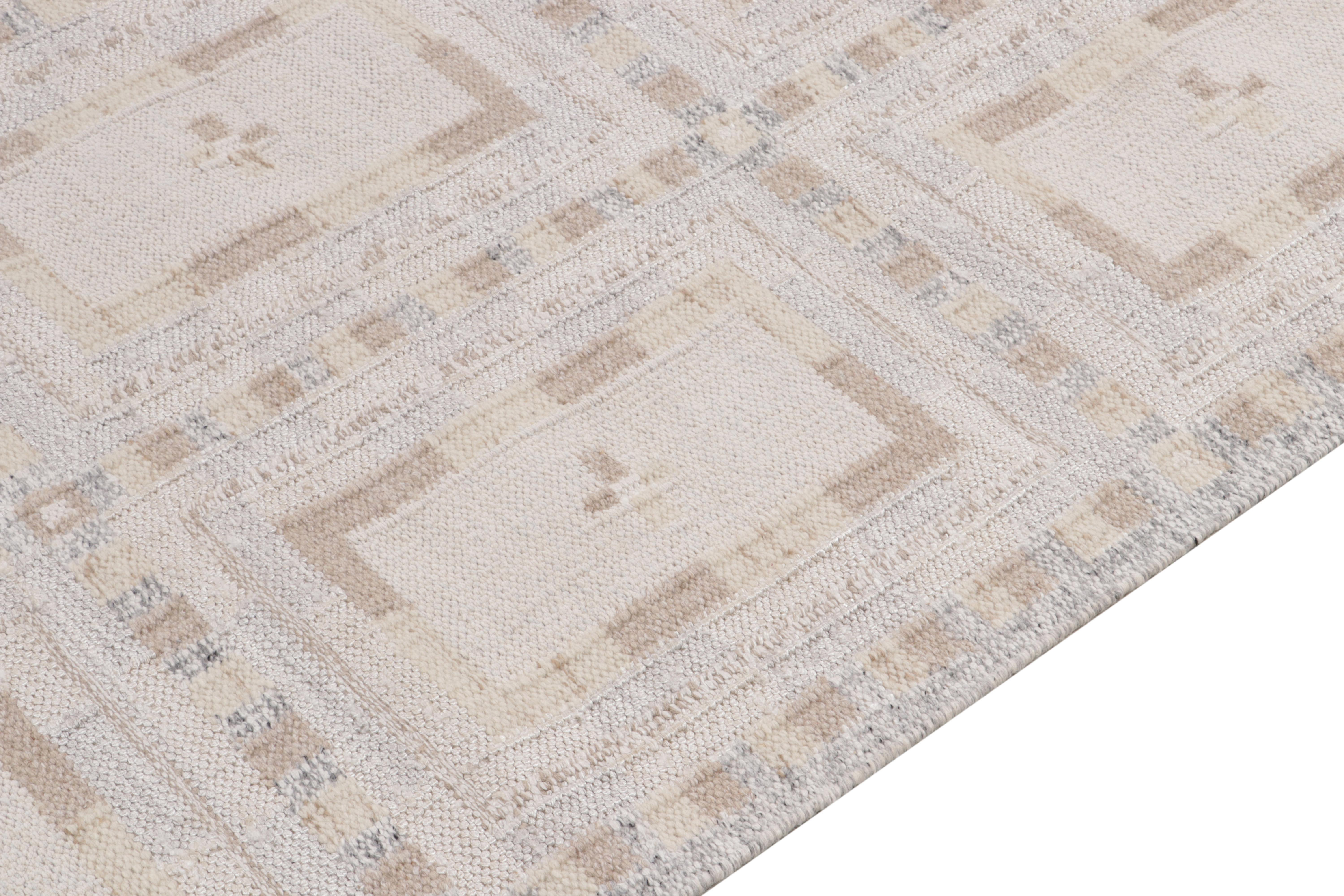 Hand-Knotted Scandinavian Style Kilim Rug in White, Beige Geometric Pattern by Rug & Kilim For Sale