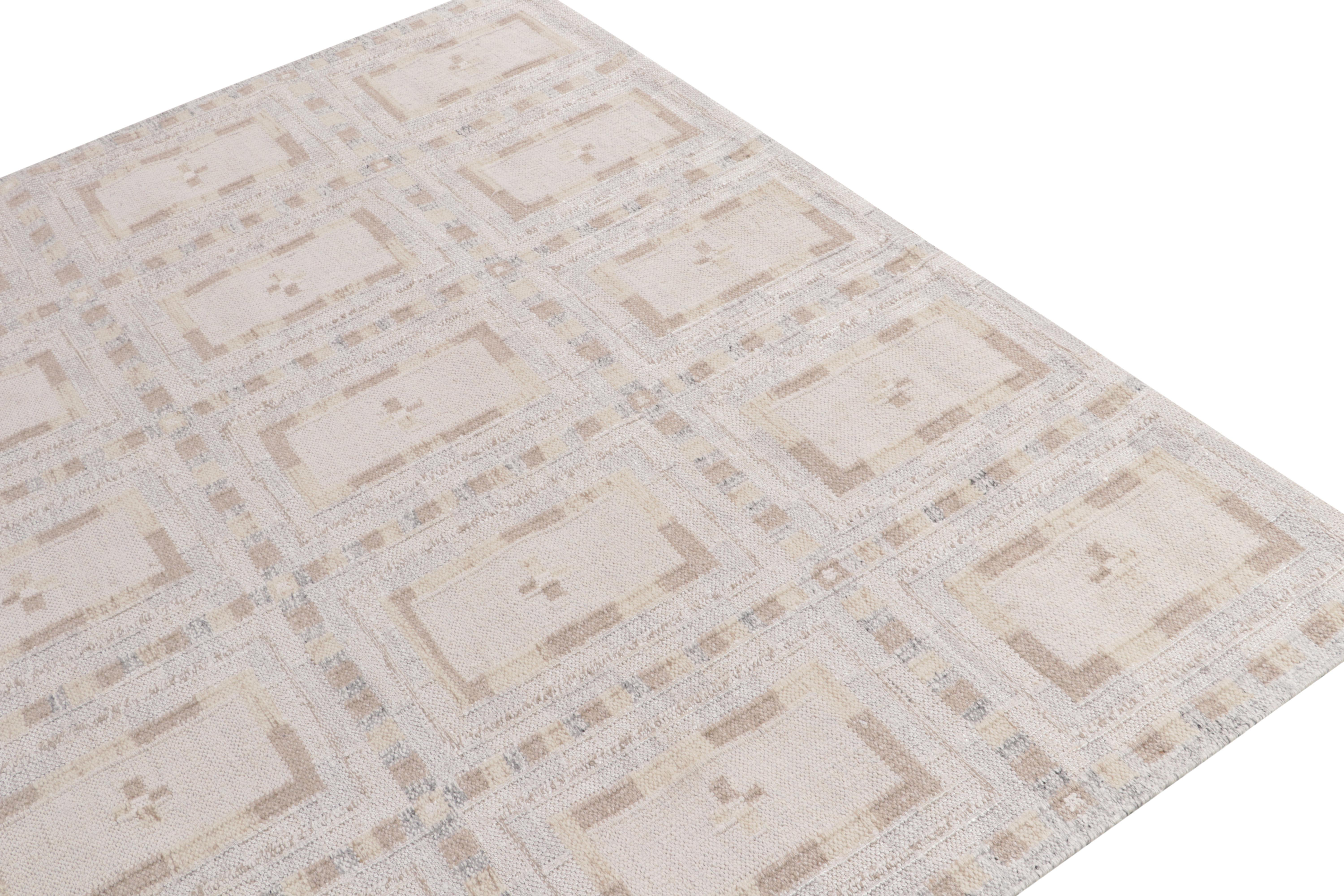 Tapis Kilim de style scandinave blanc, beige à motif géométrique par Rug & Kilim Neuf - En vente à Long Island City, NY