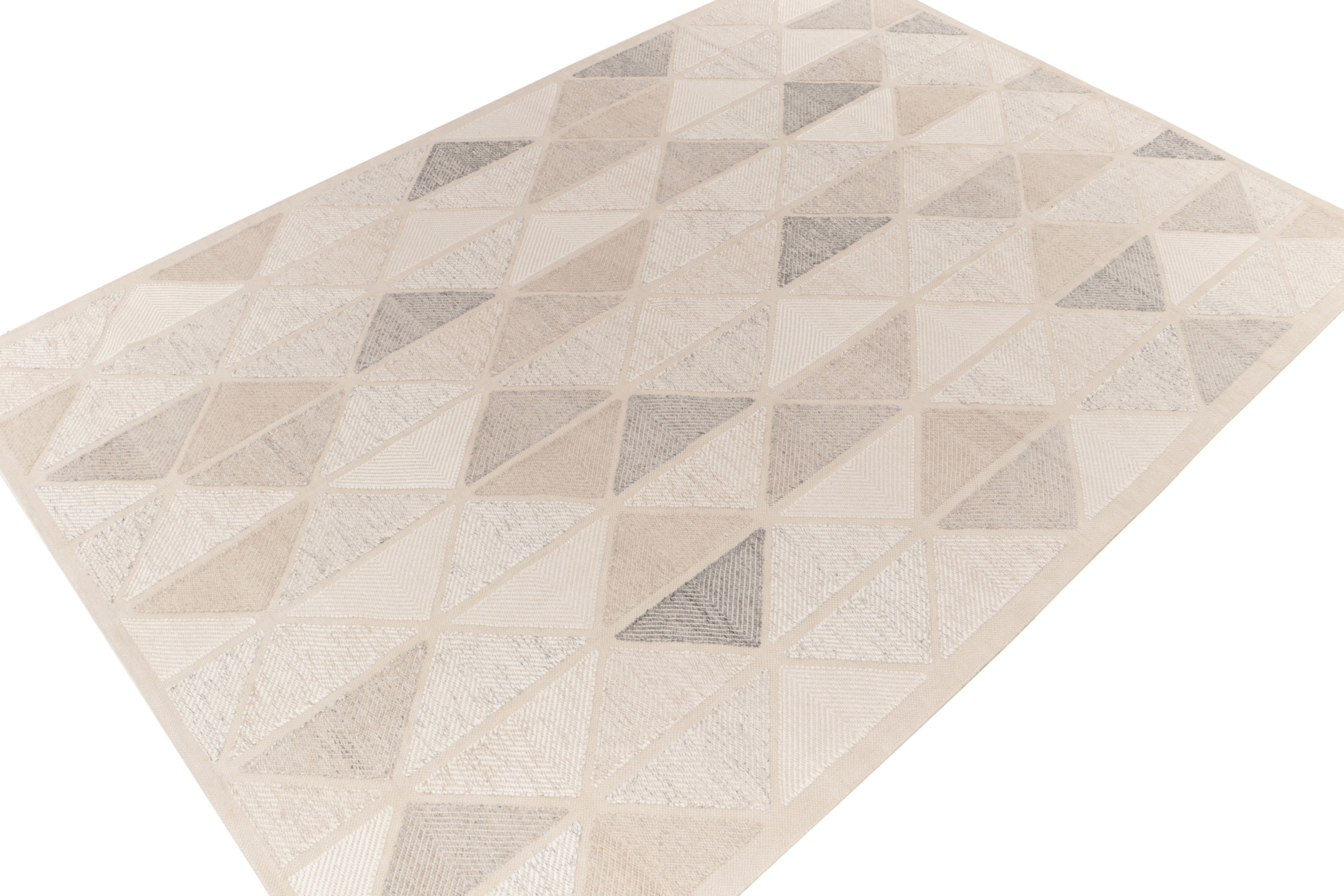 Scandinavian Modern Rug & Kilim's Scandinavian Style Kilim Rug in White, Greige Geometric Pattern For Sale