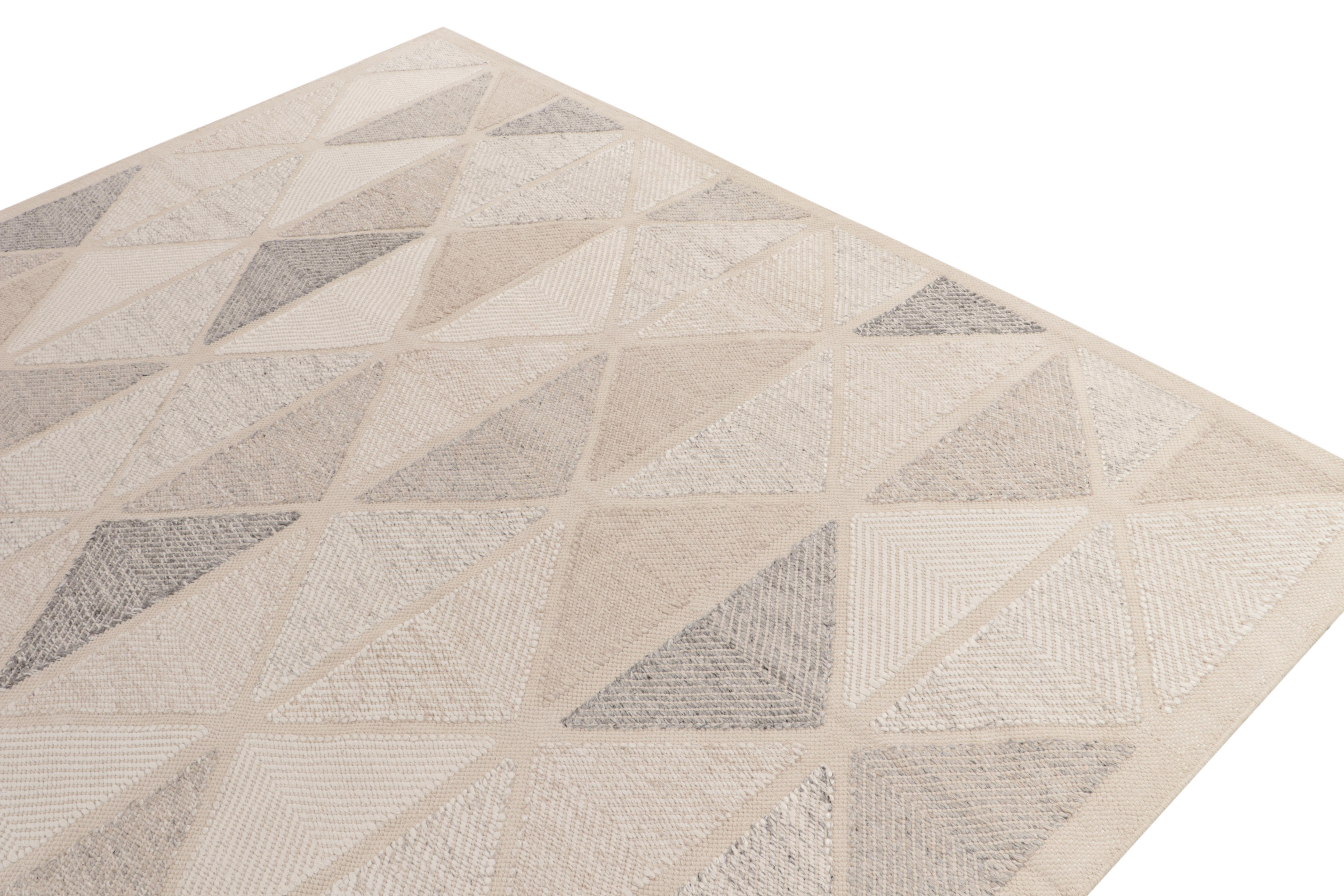 Teppich & Kelim-Teppich im skandinavischen Stil in Weiß, Grau mit geometrischem Muster (Indisch) im Angebot