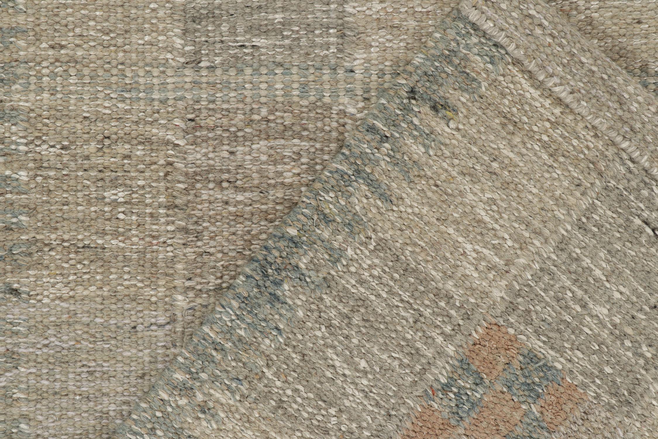 XXIe siècle et contemporain Tapis et tapis de couloir Kilim de style scandinave à motif géométrique beige-marron de Kilim en vente