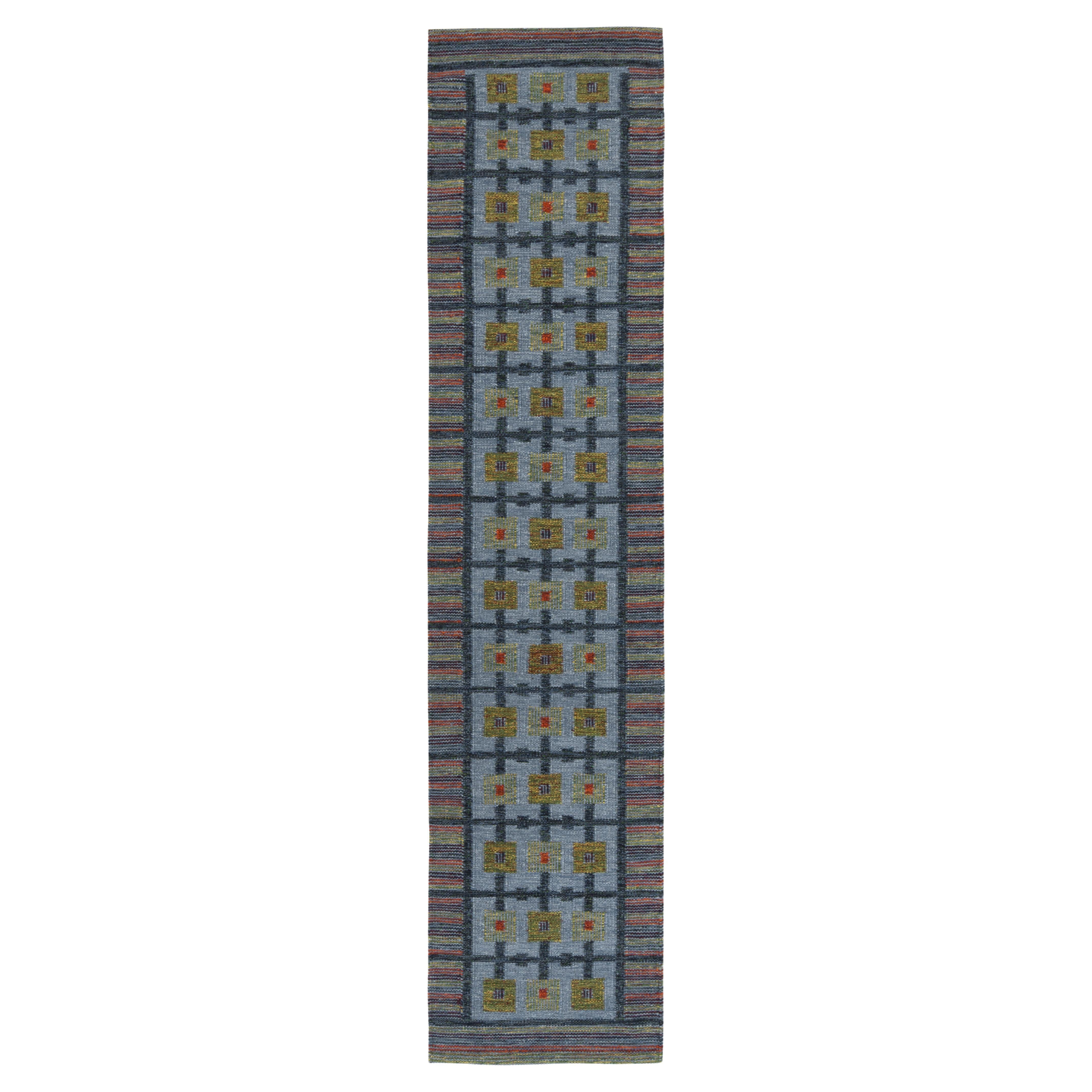 Tapis de course Kilim de style scandinave à motif géométrique bleu et vert par Rug
Kilim