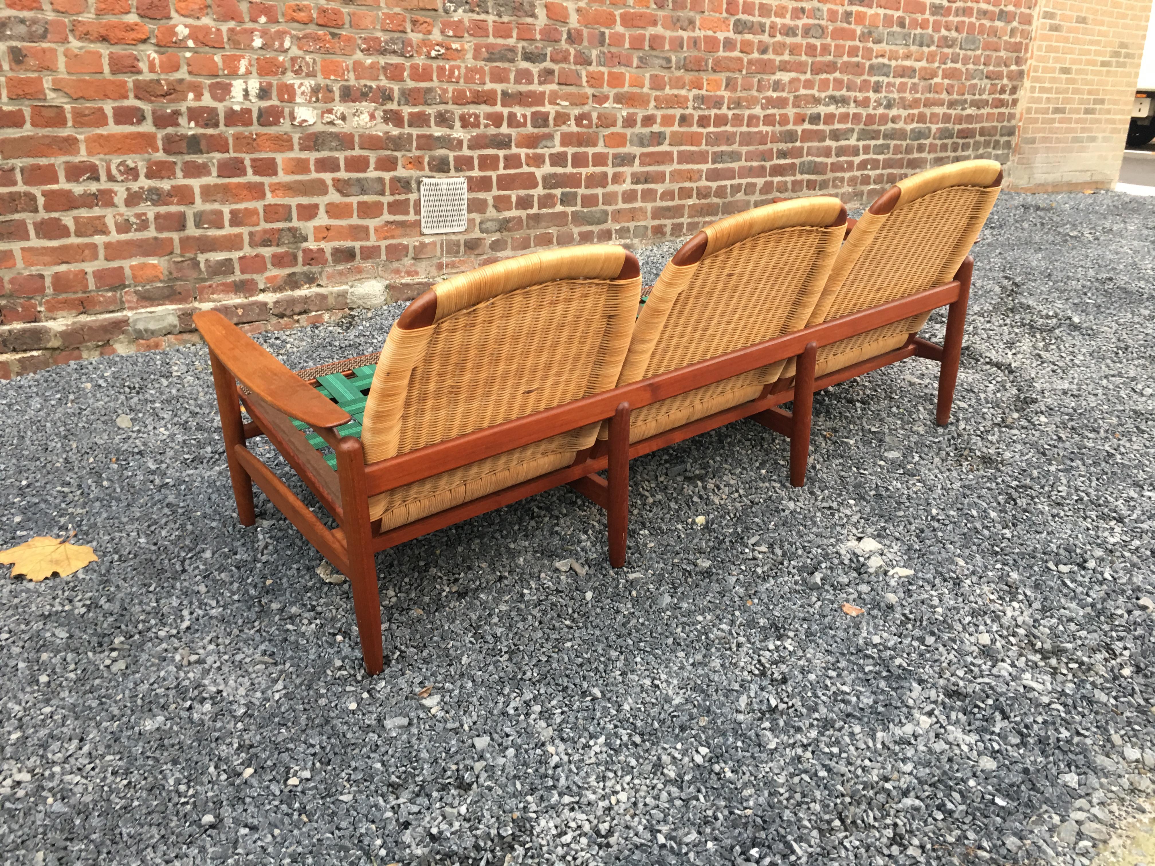 Scandinavian Style Living Room in Teak and Rattan, circa 1960-1970 For Sale 7